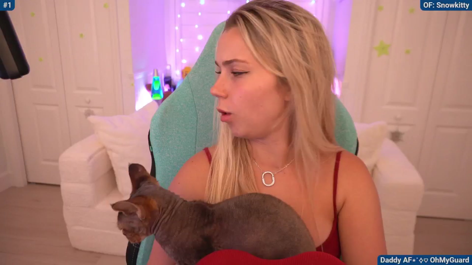 Gallery image thumbnail from Snowkitty's myfreecams stream on, 06/17/2024, 03:44 image 18 of 20