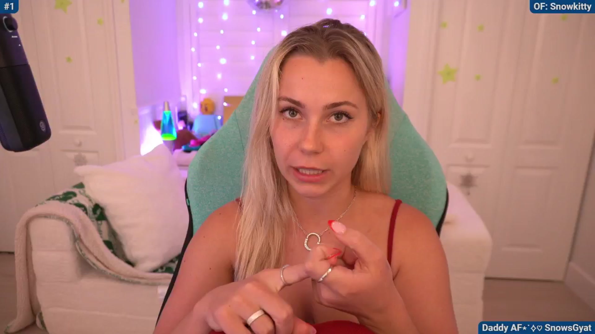 Gallery image thumbnail from Snowkitty's myfreecams stream on, 06/17/2024, 03:44 image 2 of 20