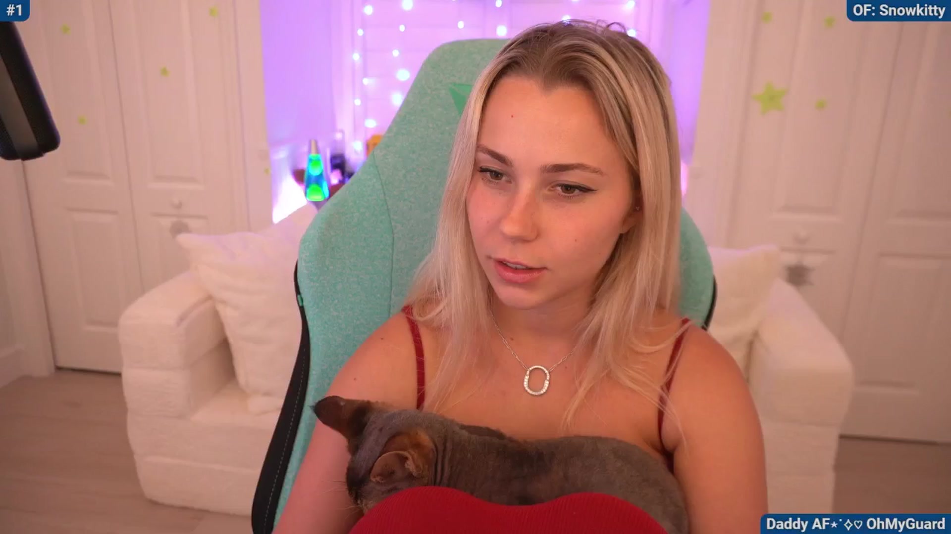 Gallery image thumbnail from Snowkitty's myfreecams stream on, 06/17/2024, 03:44 image 19 of 20