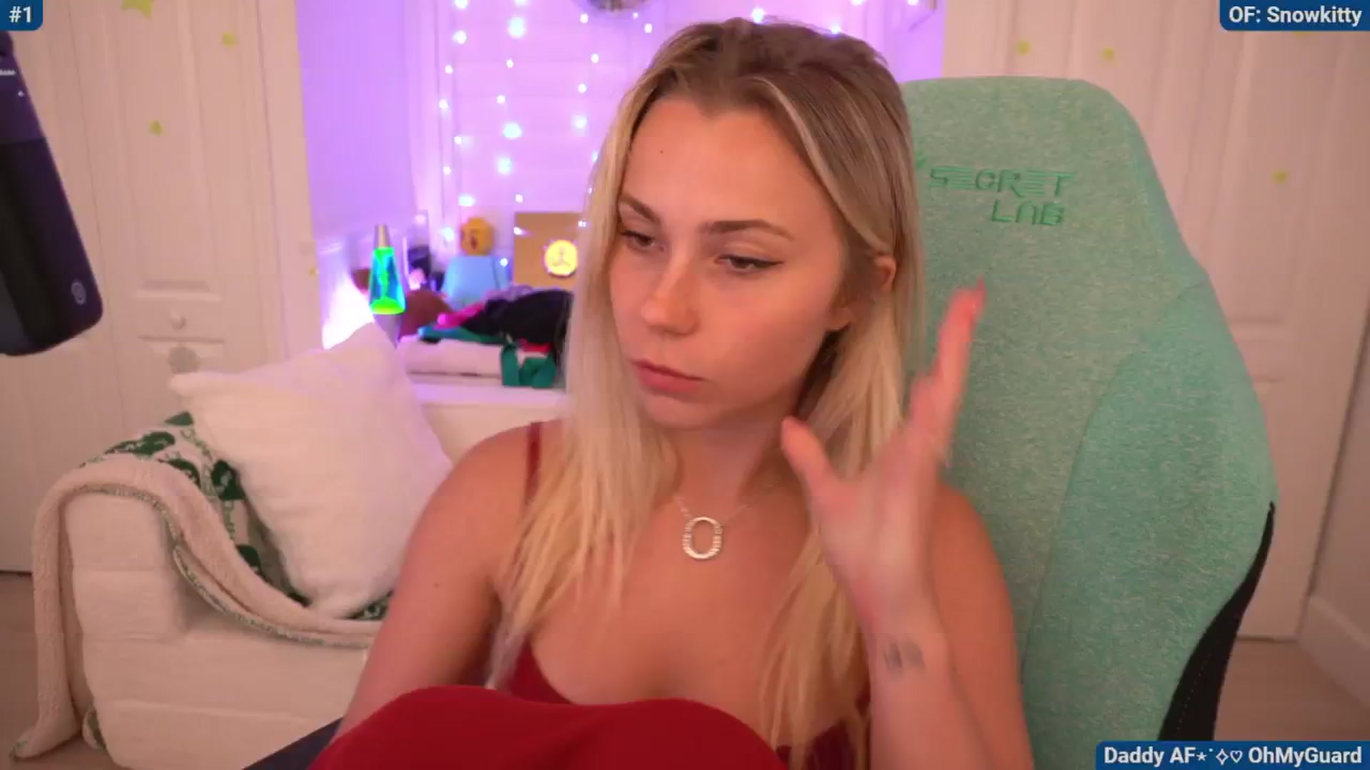 Gallery image thumbnail from Snowkitty's myfreecams stream on, 06/17/2024, 03:44 image 7 of 20