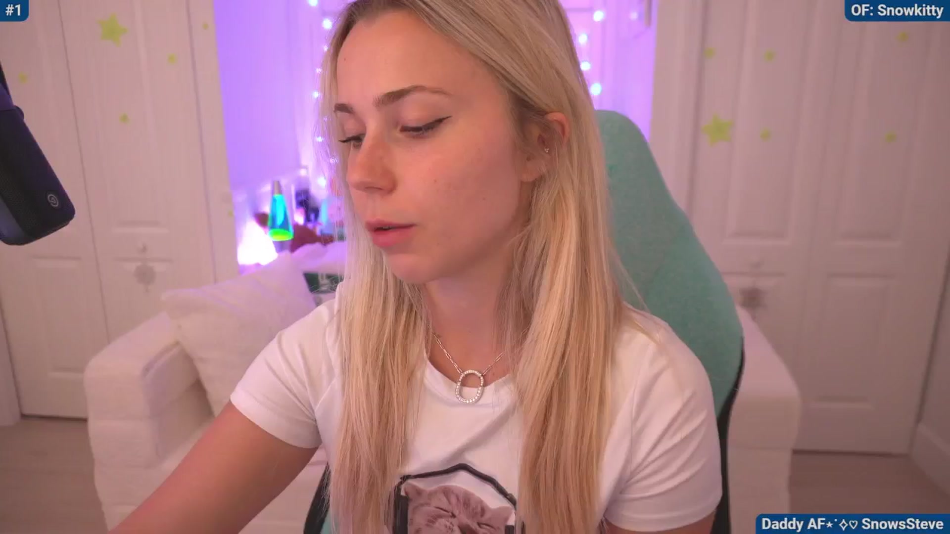 Gallery image thumbnail from Snowkitty's myfreecams stream on, 06/18/2024, 03:02 image 4 of 20