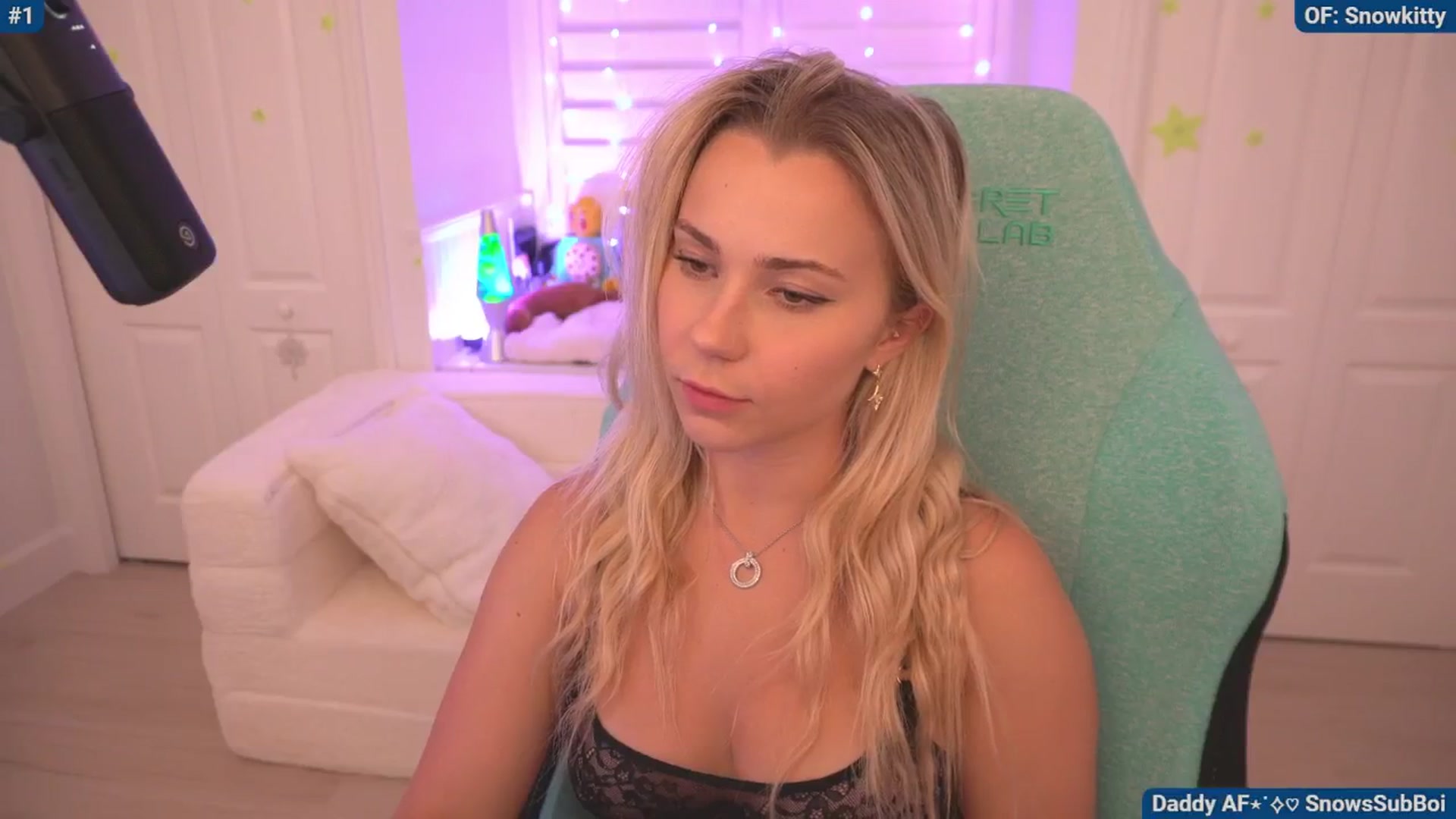 Gallery image thumbnail from Snowkitty's myfreecams stream on, 06/24/2024, 04:57 image 19 of 20