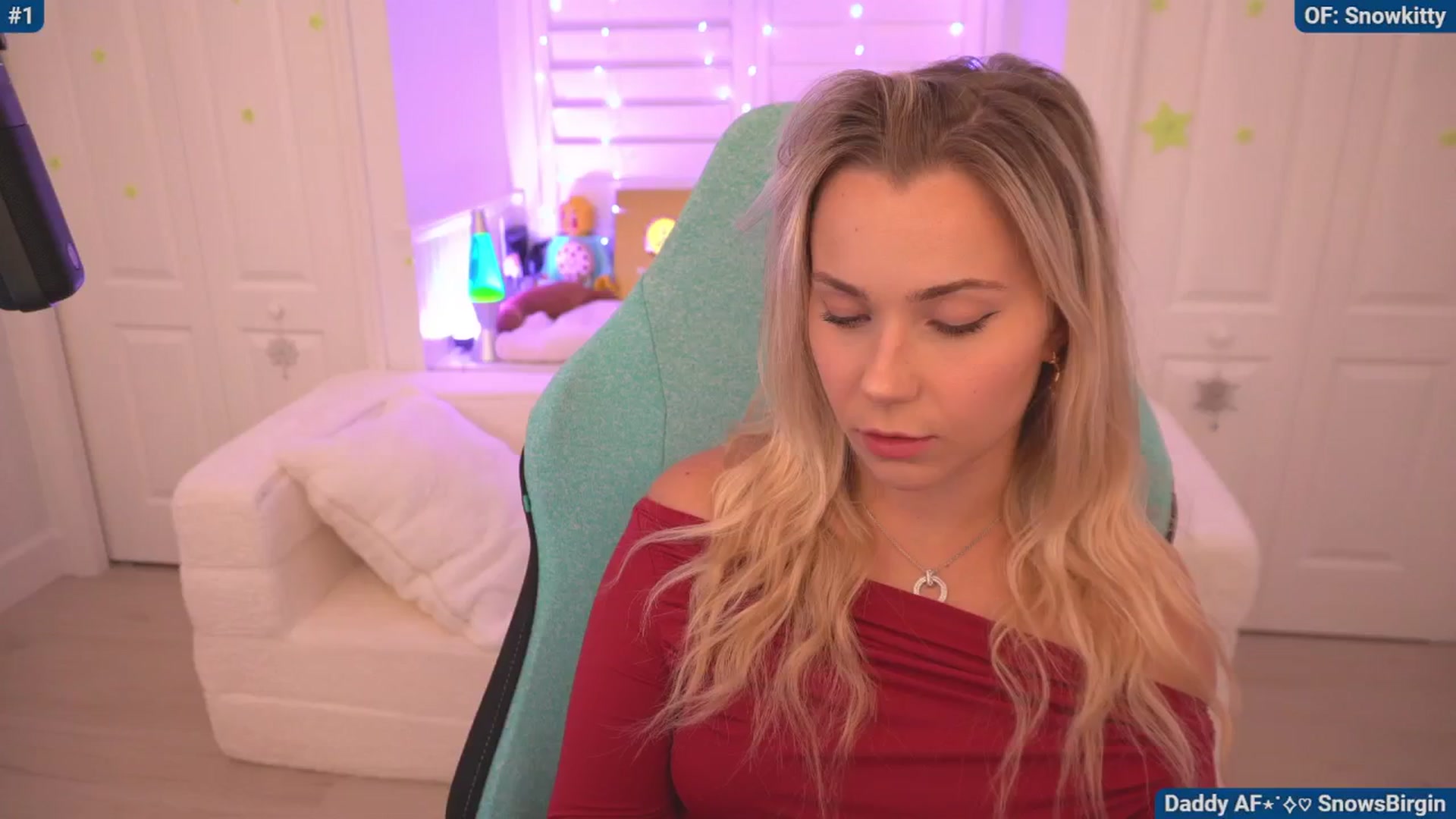 Gallery image thumbnail from Snowkitty's myfreecams stream on, 06/24/2024, 04:57 image 6 of 20