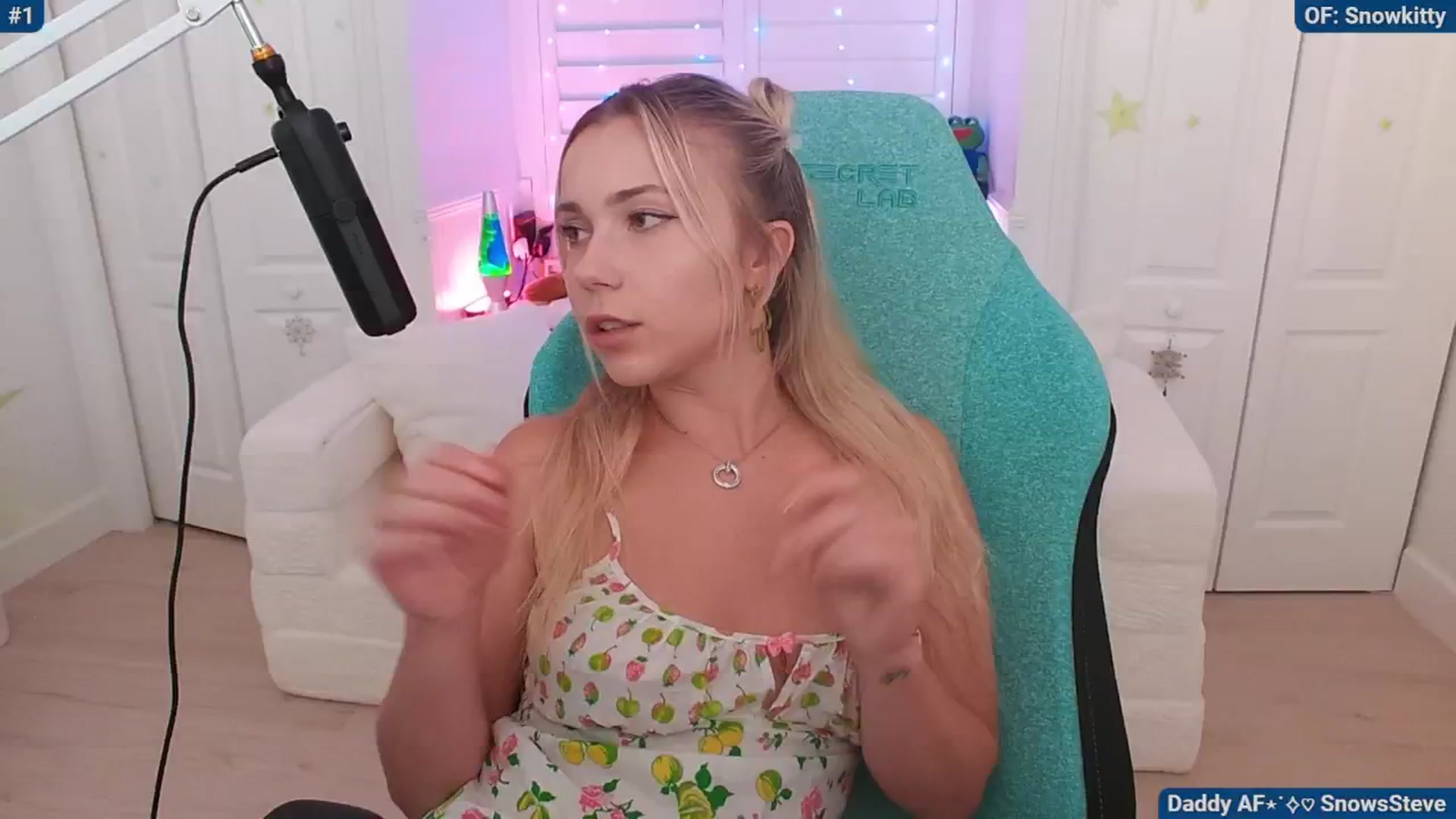 Gallery image thumbnail from Snowkitty's myfreecams stream on, 06/30/2024, 04:32 image 5 of 20