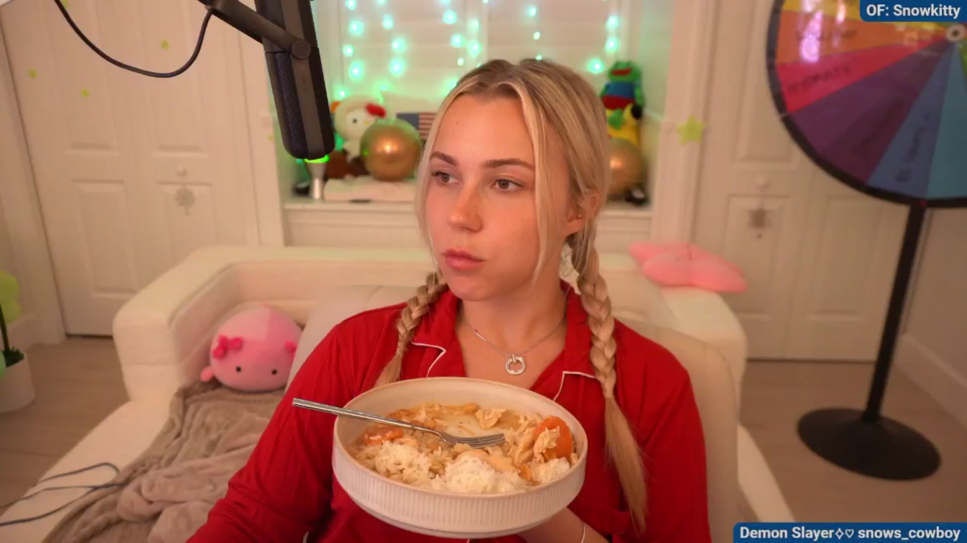Gallery image thumbnail from Snowkitty's myfreecams stream on, 09/03/2024, 01:59 image 8 of 20