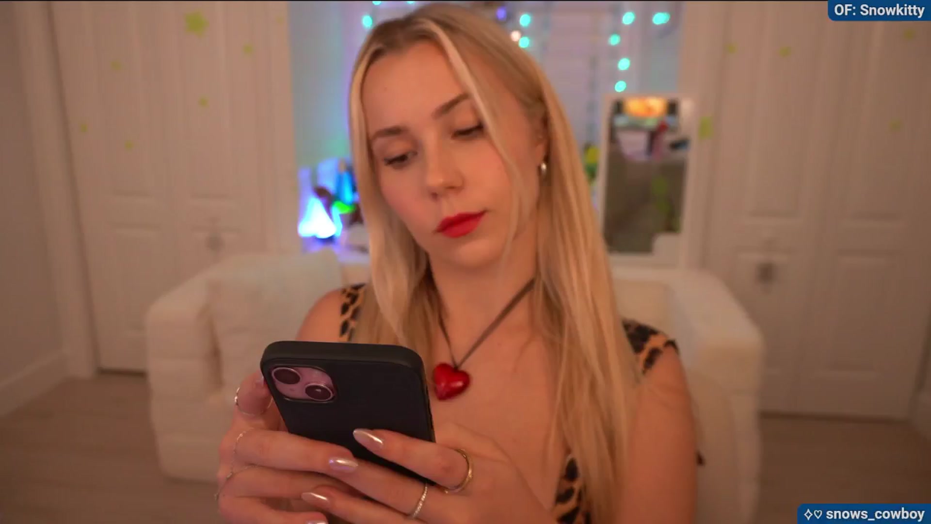 Gallery image thumbnail from Snowkitty's myfreecams stream on, 09/08/2024, 05:30 image 3 of 20