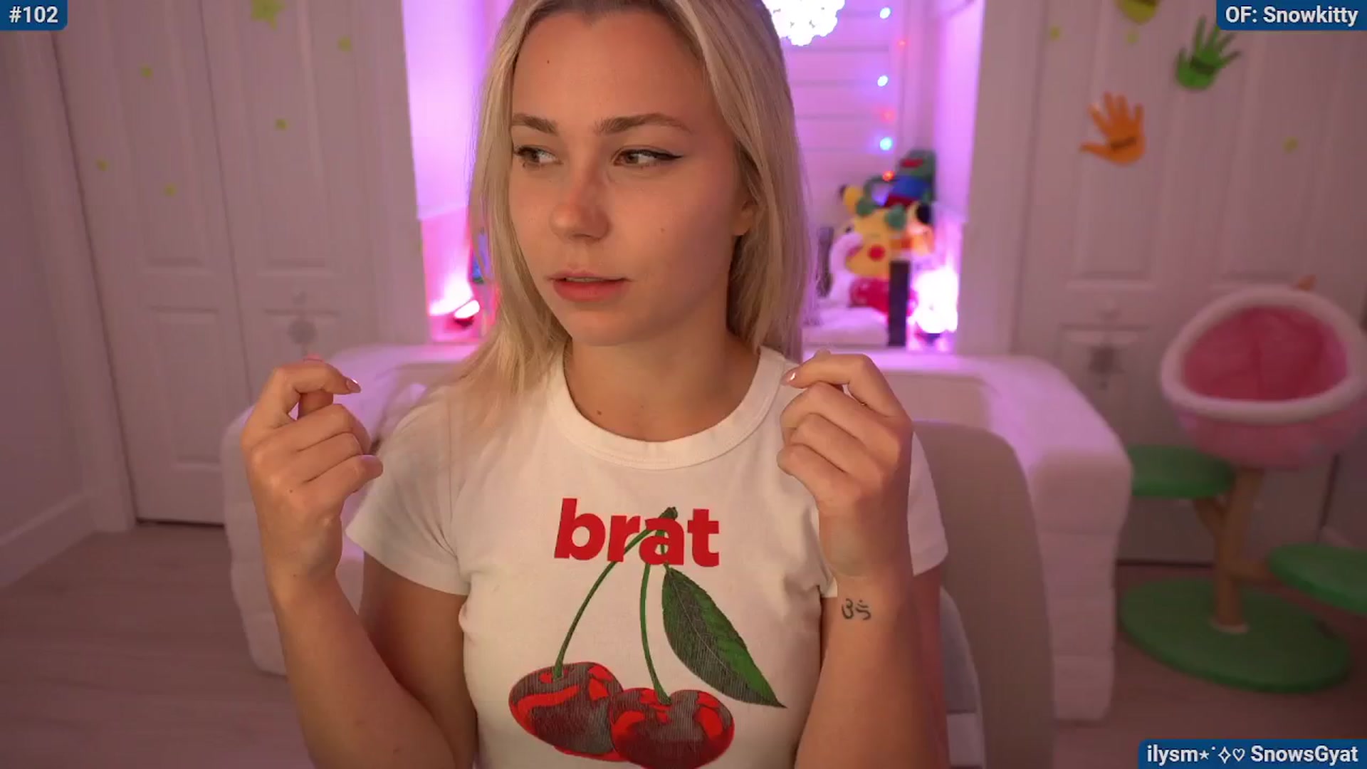 Gallery image thumbnail from Snowkitty's myfreecams stream on, 11/11/2024, 02:27 image 4 of 20