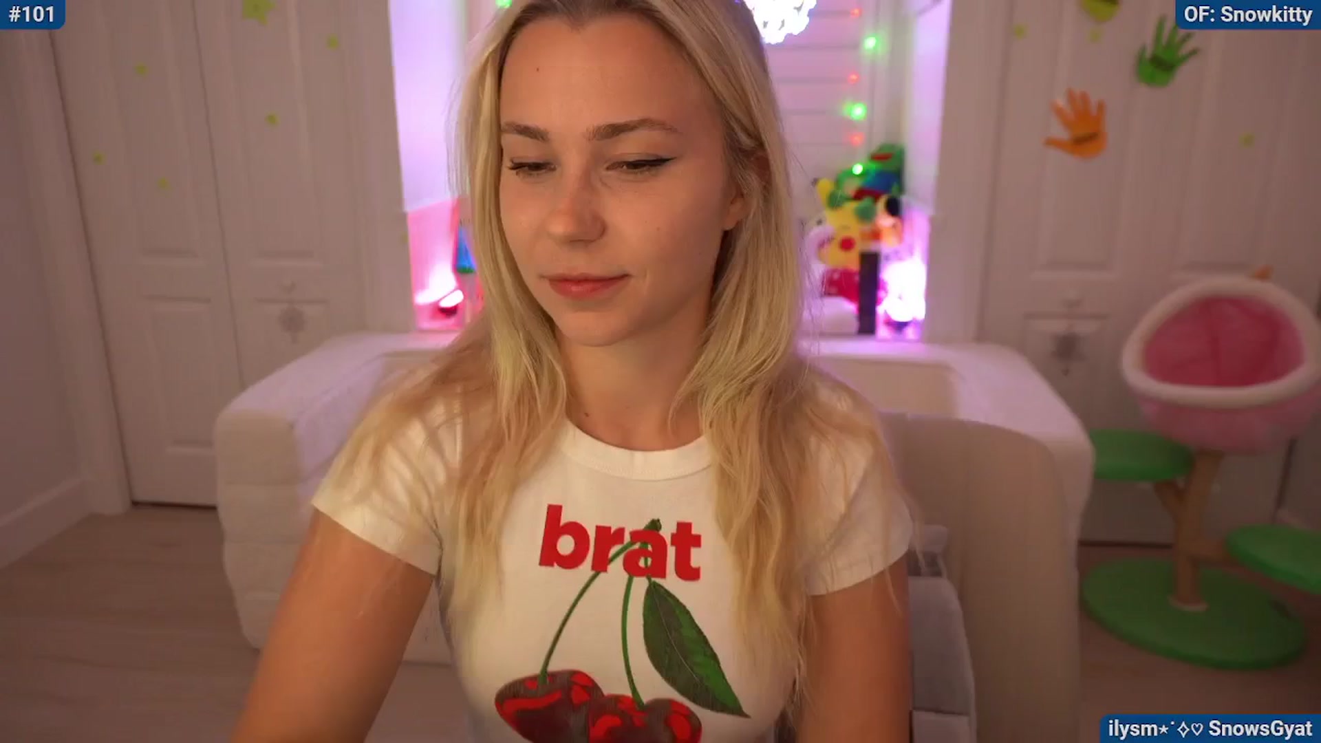 Gallery image thumbnail from Snowkitty's myfreecams stream on, 11/11/2024, 02:27 image 6 of 20