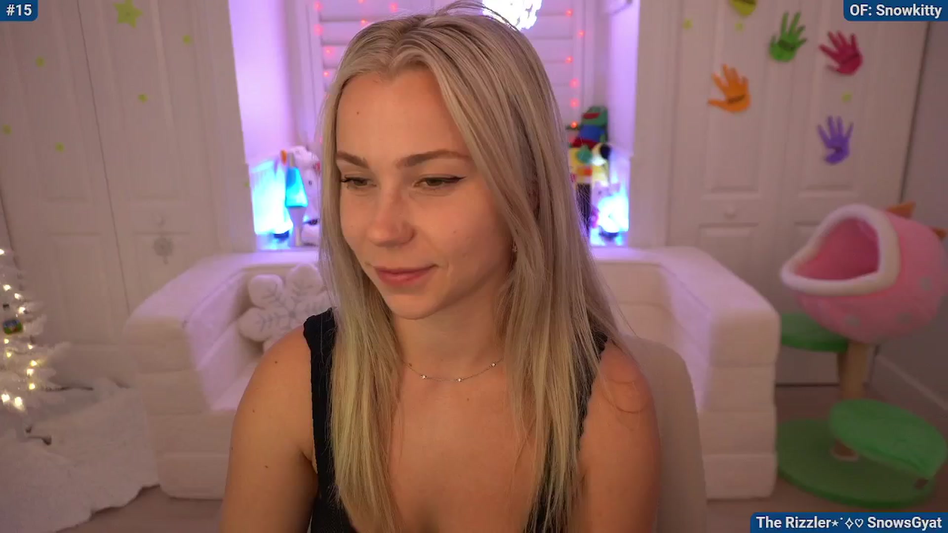 Gallery image thumbnail from Snowkitty's myfreecams stream on, 11/22/2024, 04:34 image 18 of 20