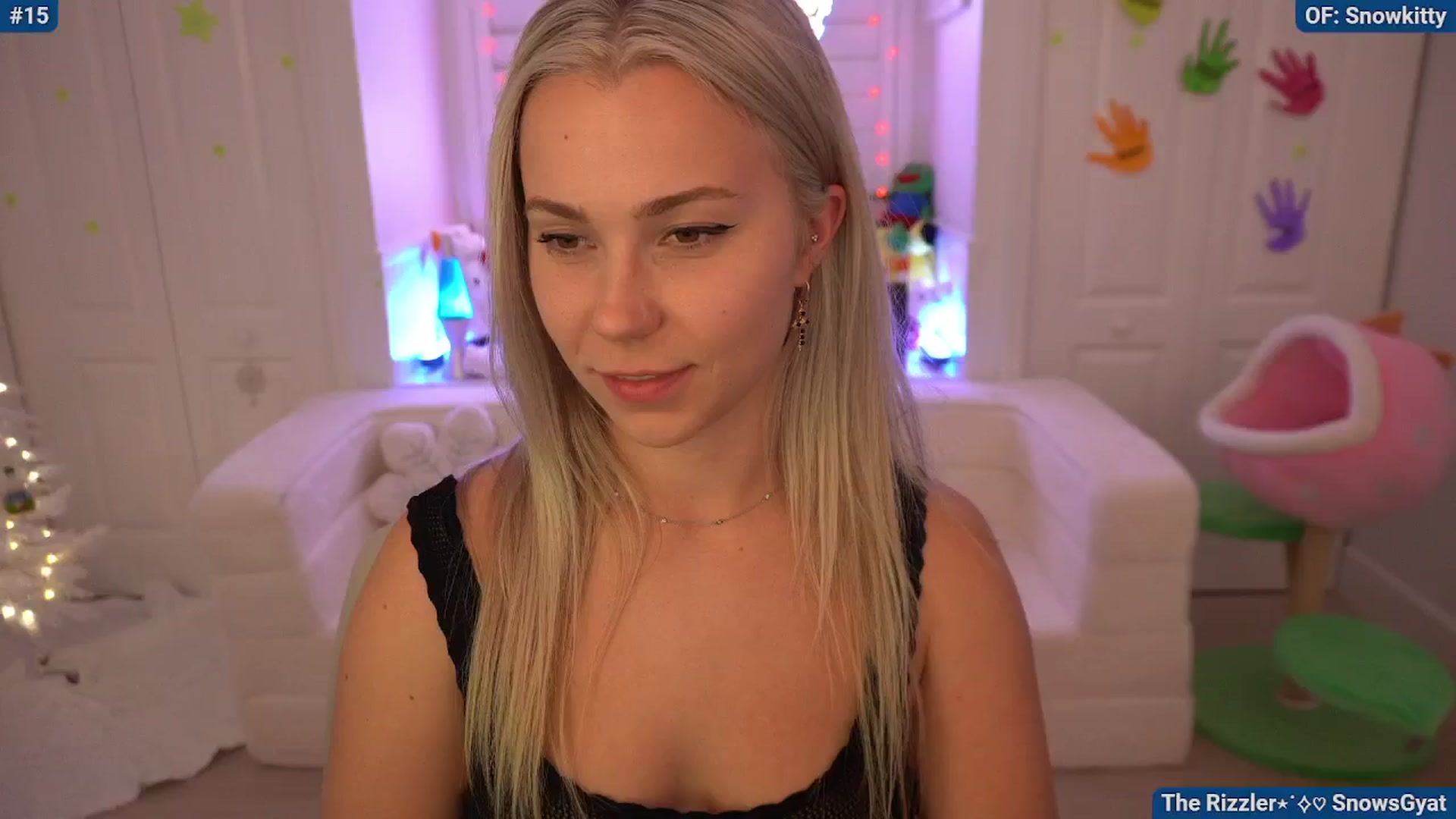 Gallery image thumbnail from Snowkitty's myfreecams stream on, 11/22/2024, 04:34 image 19 of 20
