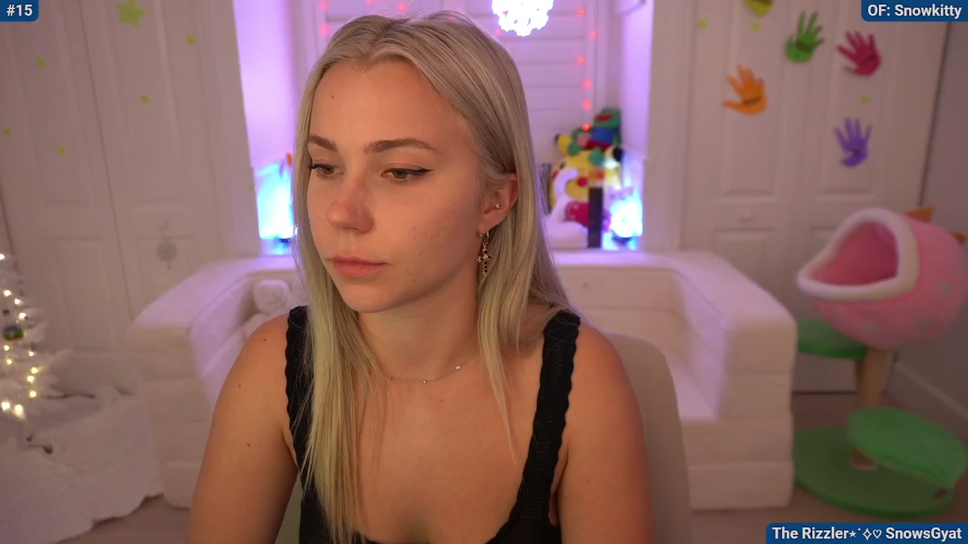 Gallery image thumbnail from Snowkitty's myfreecams stream on, 11/22/2024, 04:34 image 20 of 20