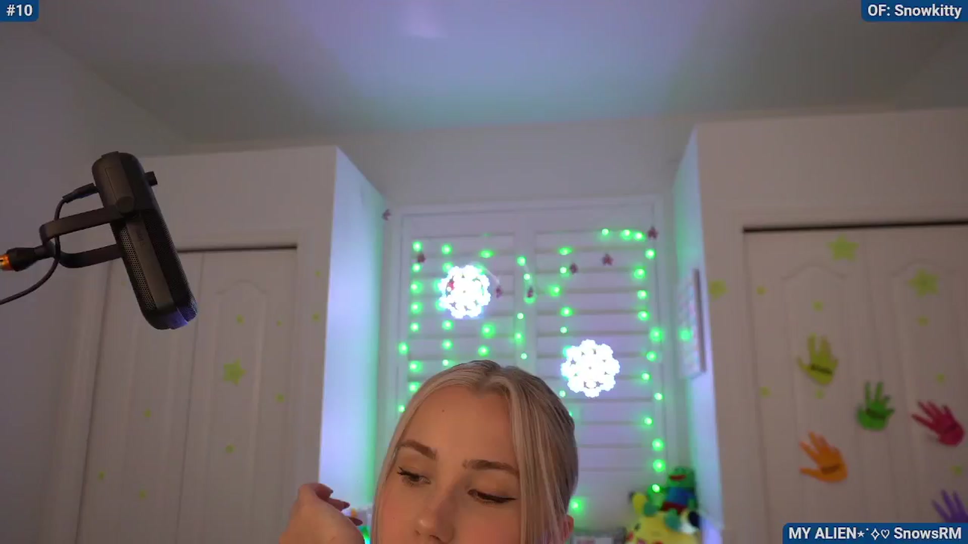 Gallery image thumbnail from Snowkitty's myfreecams stream on, 11/24/2024, 07:16 image 4 of 20