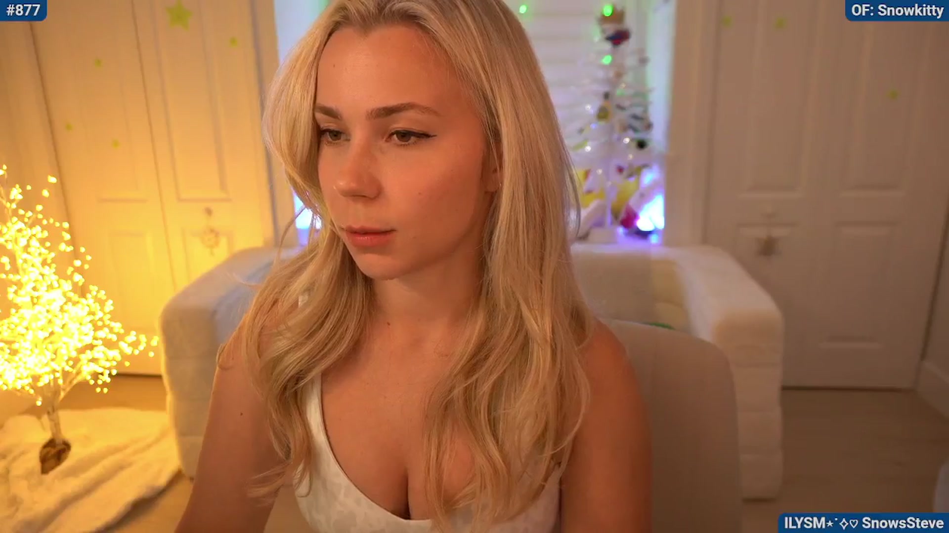Gallery image thumbnail from Snowkitty's myfreecams stream on, 12/16/2024, 07:11 image 2 of 20