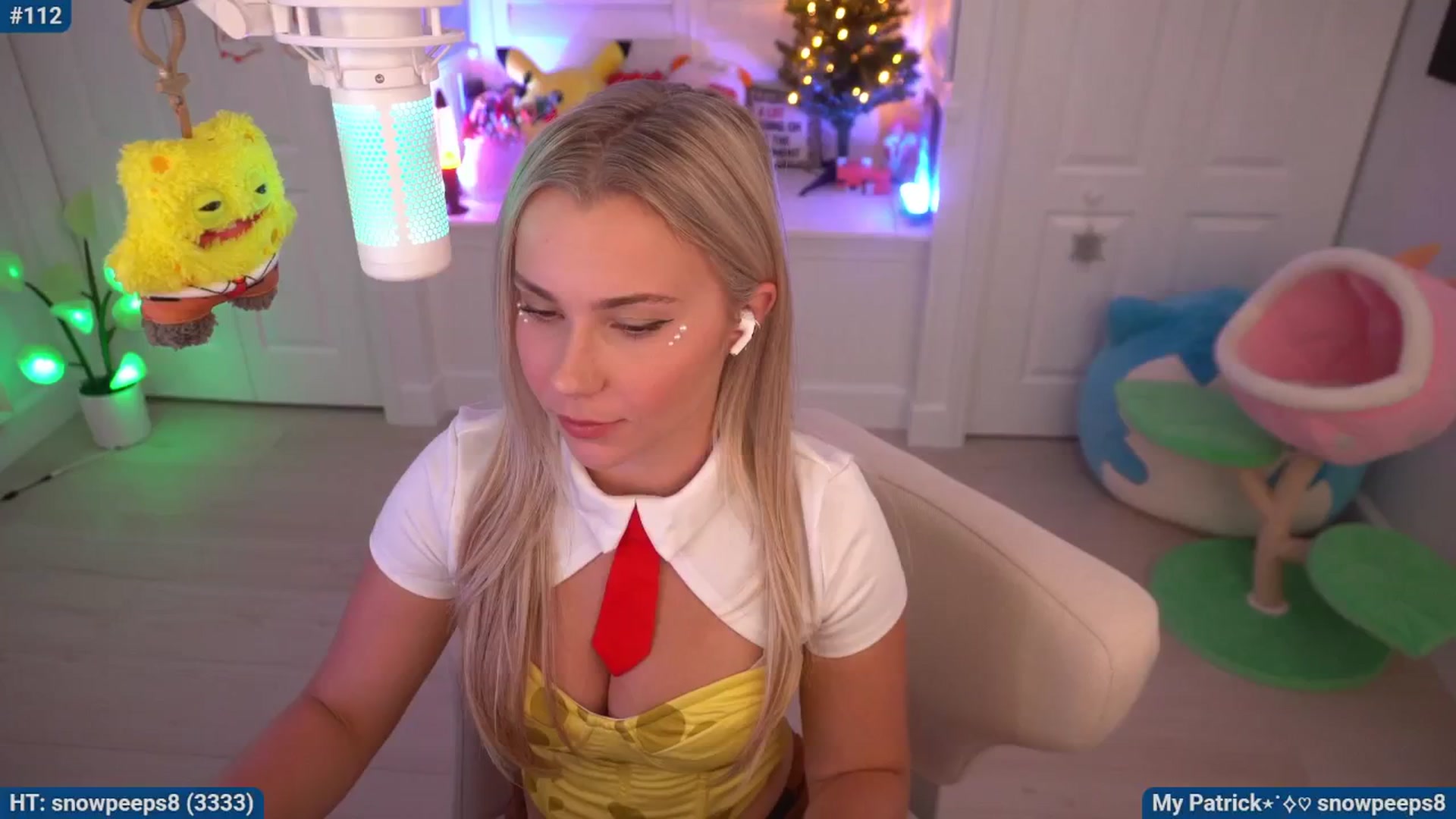 Gallery image thumbnail from Snowkitty's myfreecams stream on, 11/15/2025, 02:54 image 1 of 20