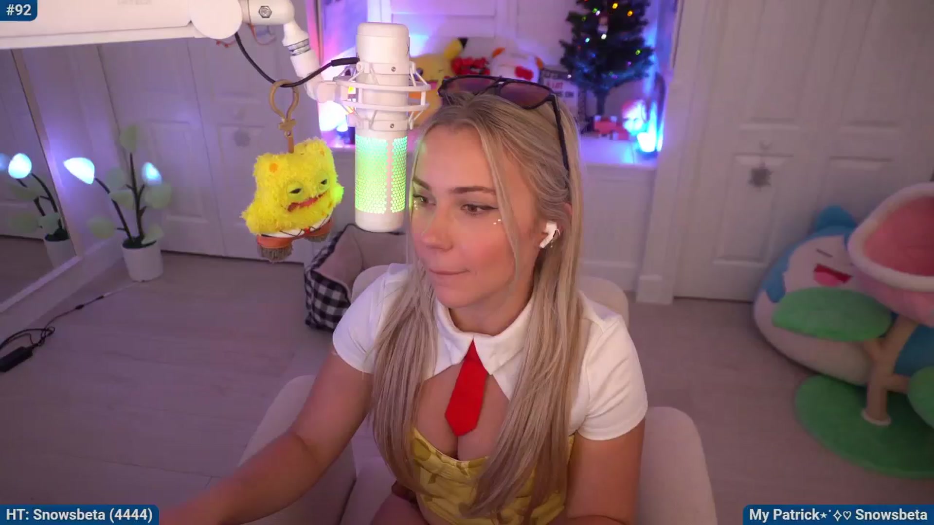 Gallery image thumbnail from Snowkitty's myfreecams stream on, 11/15/2025, 05:20 image 11 of 20