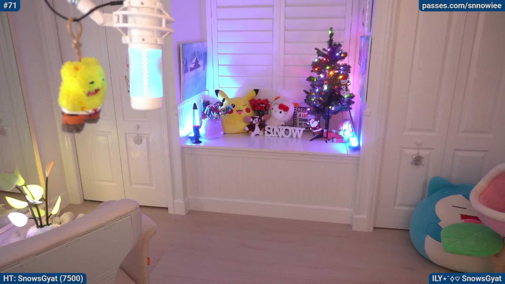 Gallery image thumbnail from Snowkitty's myfreecams stream on, 11/18/2025, 05:25 image 14 of 20