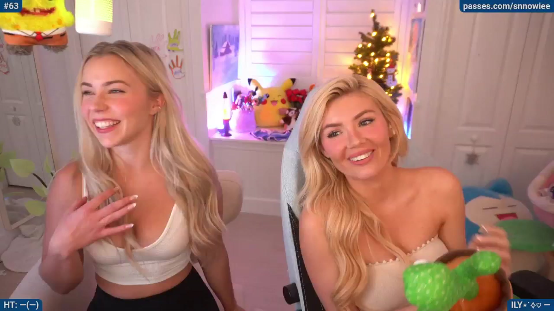 Gallery image thumbnail from Snowkitty's myfreecams stream on, 11/21/2025, 04:31 image 1 of 20