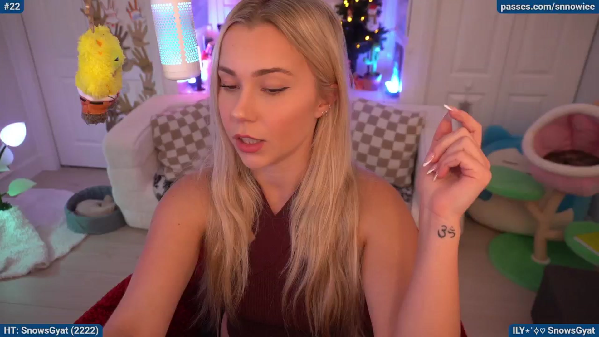 Gallery image thumbnail from Snowkitty's myfreecams stream on, 11/29/2025, 03:01 image 16 of 20