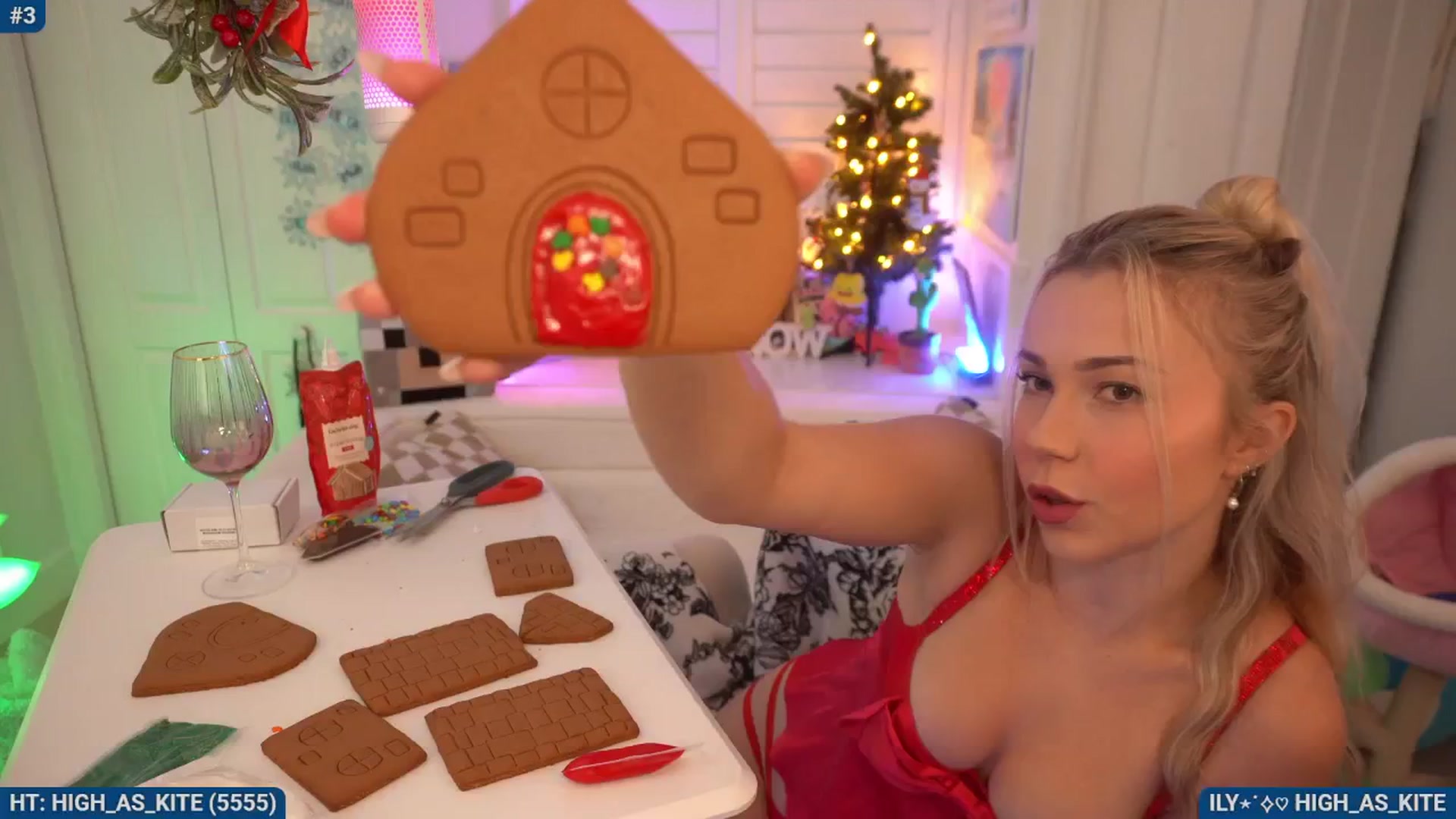 Gallery image thumbnail from Snowkitty's myfreecams stream on, 12/11/2025, 05:07 image 3 of 20