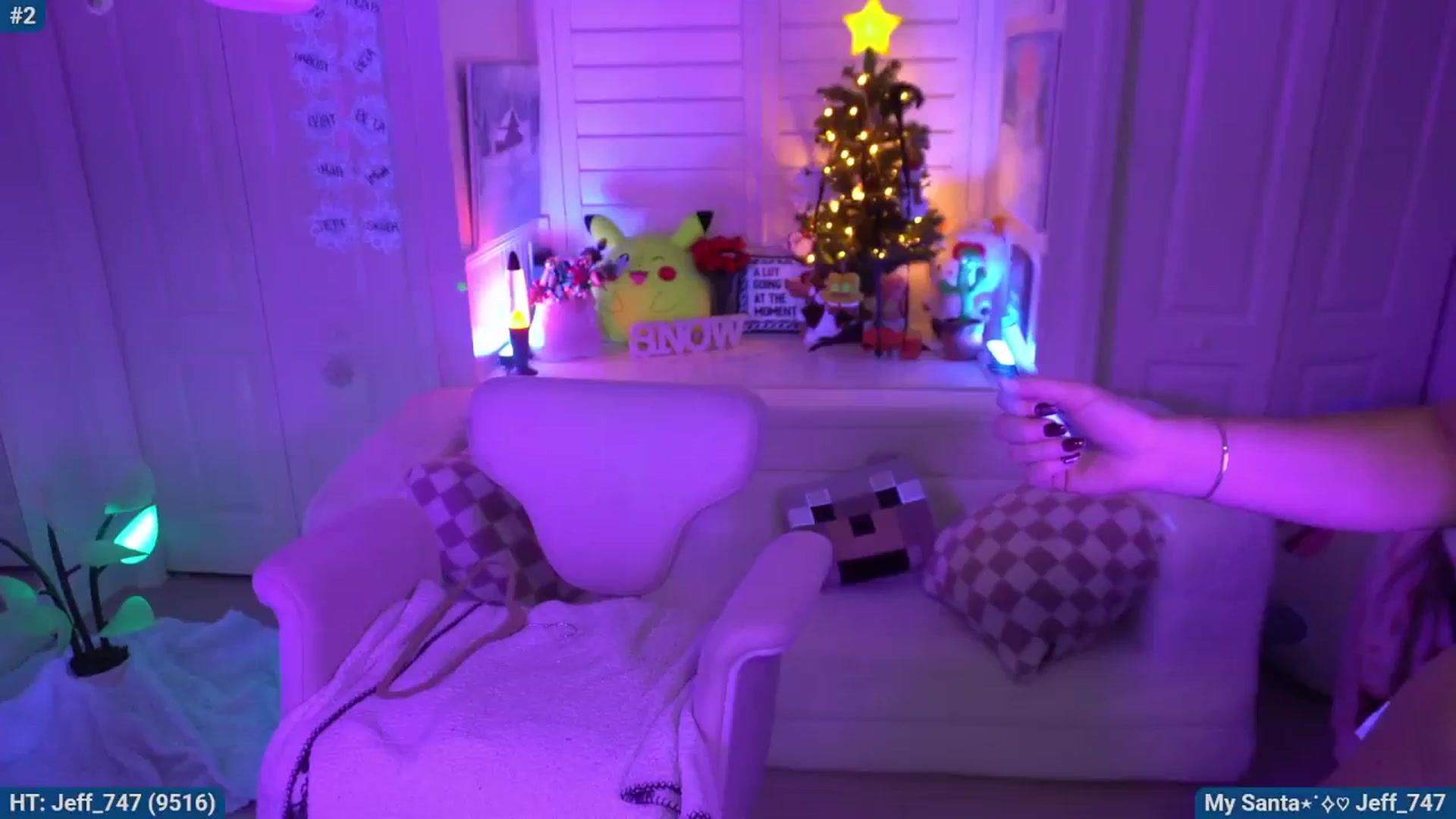 Gallery image thumbnail from Snowkitty's myfreecams stream on, 12/21/2025, 05:56 image 6 of 20
