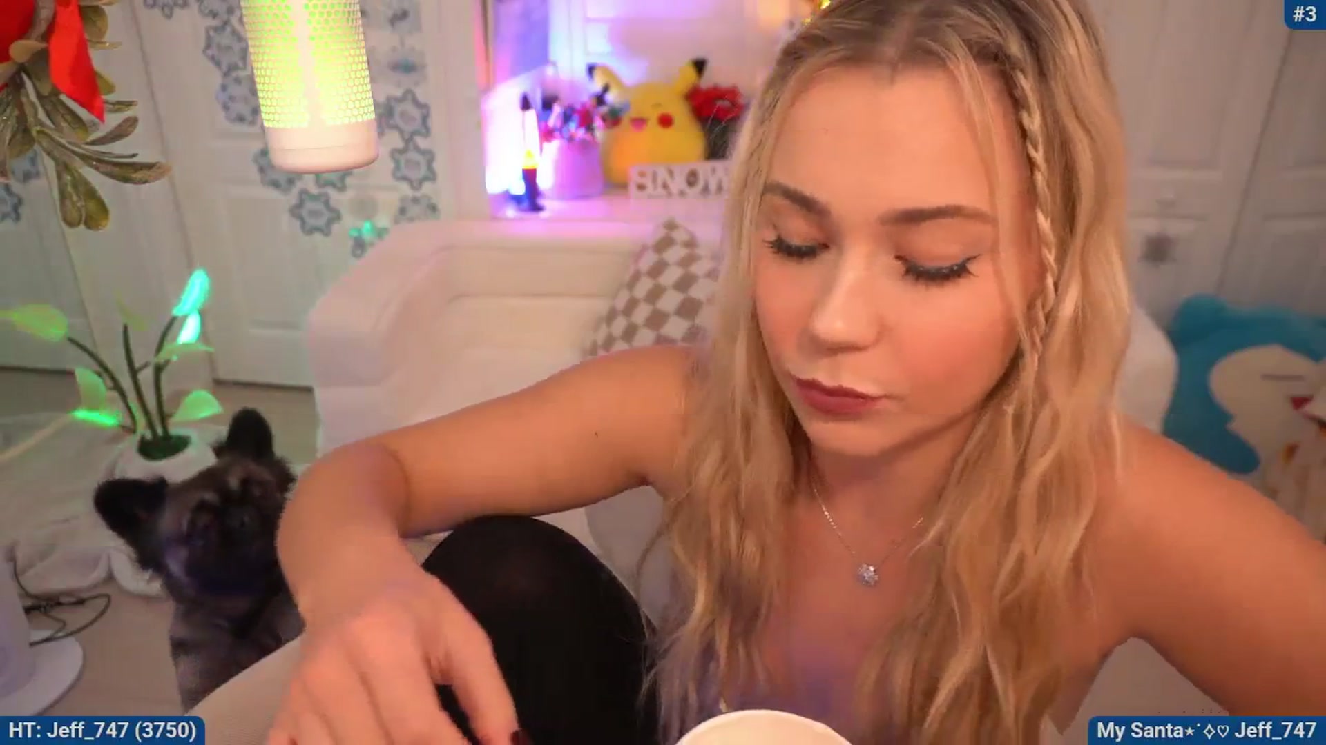 Gallery image thumbnail from Snowkitty's myfreecams stream on, 12/24/2025, 04:29 image 12 of 20