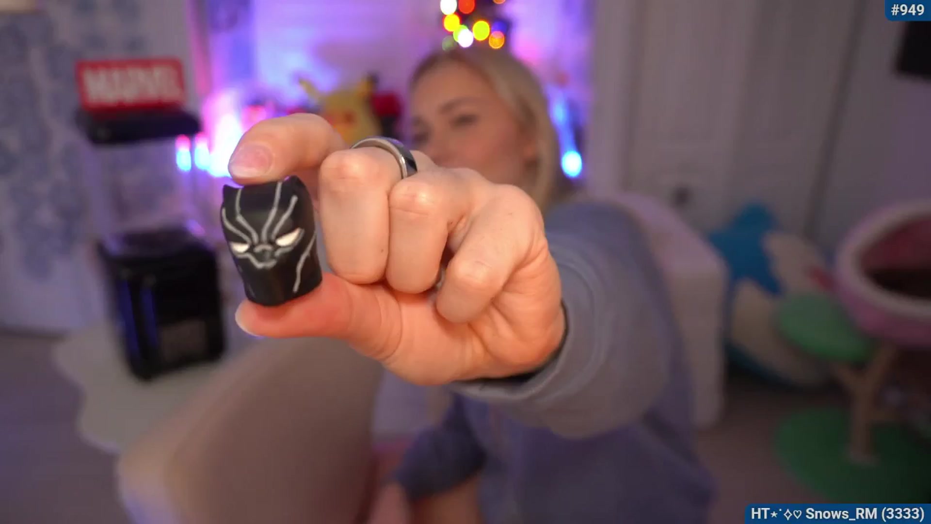 Gallery image thumbnail from Snowkitty's myfreecams stream on, 01/08/2026, 05:27 image 10 of 20