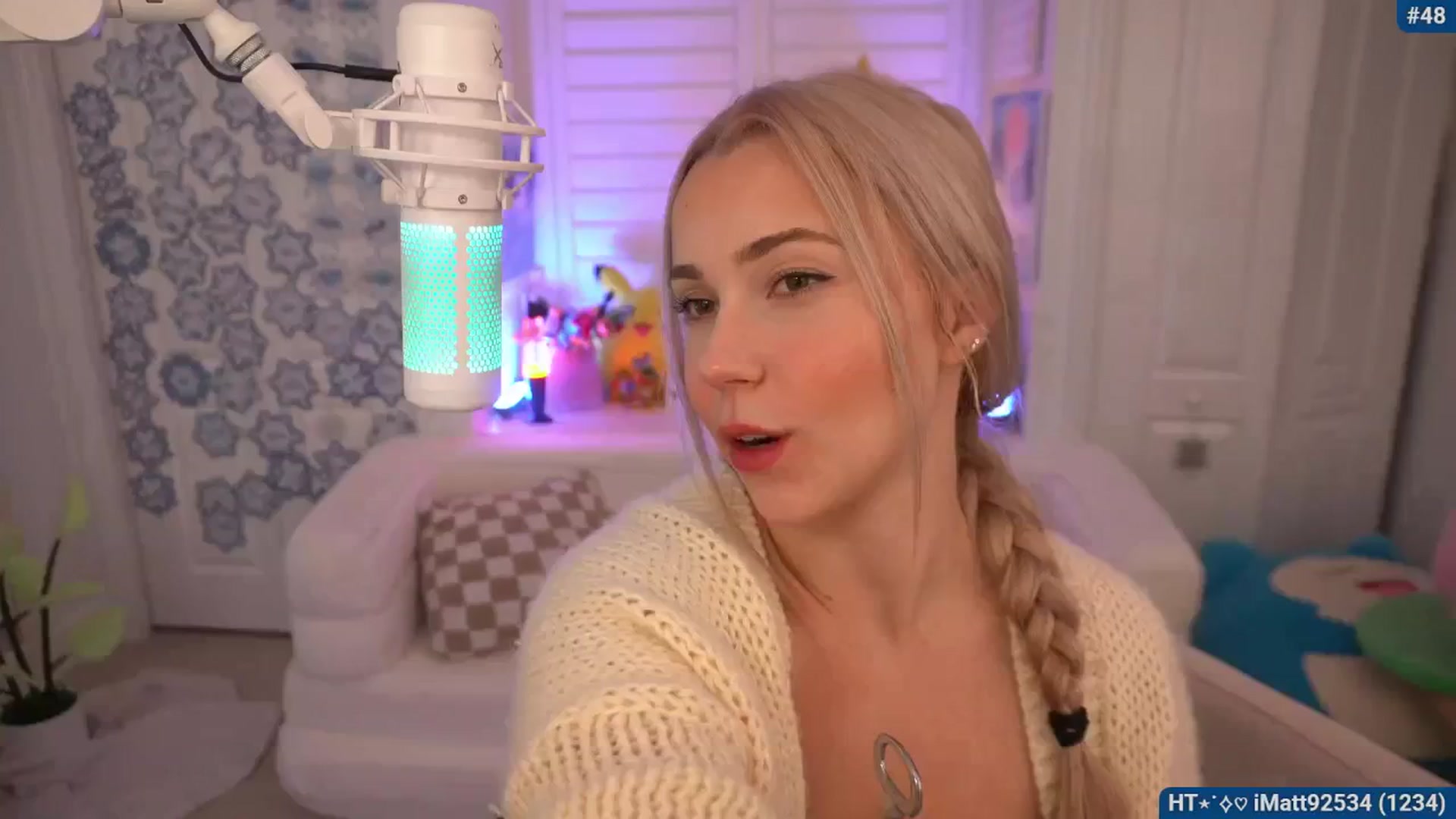 Gallery image thumbnail from Snowkitty's myfreecams stream on, 01/21/2026, 04:00 image 5 of 20