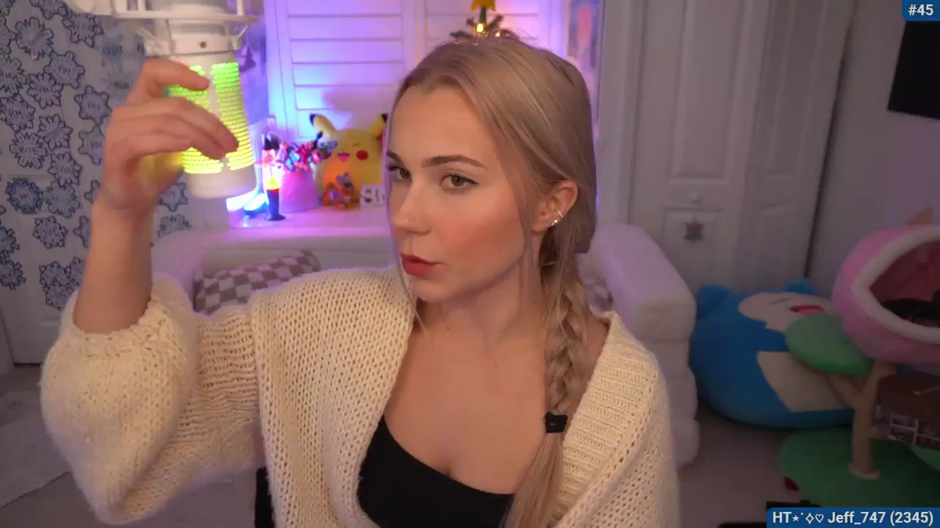 Gallery image thumbnail from Snowkitty's myfreecams stream on, 01/21/2026, 04:44 image 2 of 20
