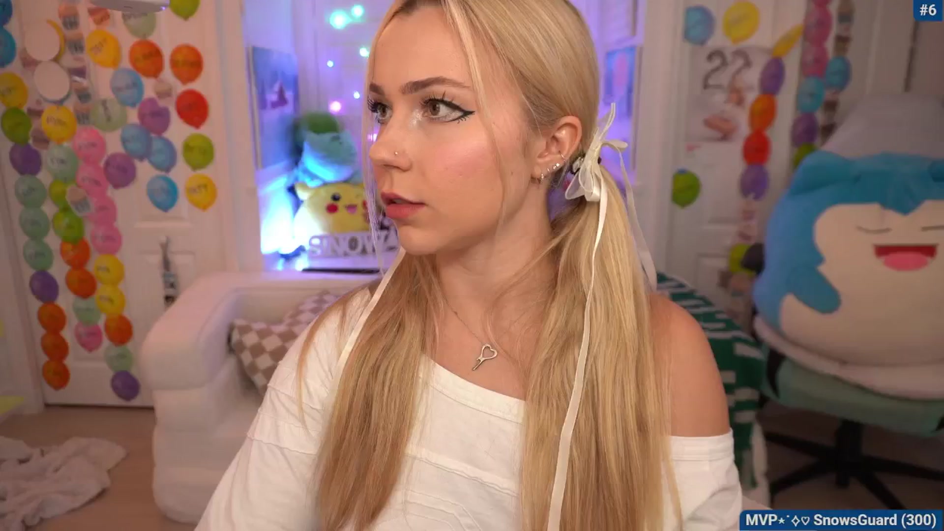 Gallery image thumbnail from Snowkitty's myfreecams stream on, 02/28/2026, 04:52 image 5 of 20