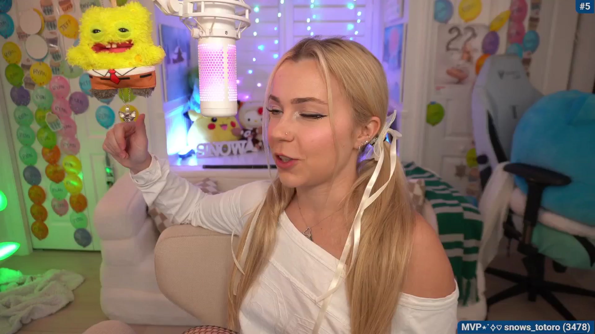 Gallery image thumbnail from Snowkitty's myfreecams stream on, 02/28/2026, 04:52 image 9 of 20