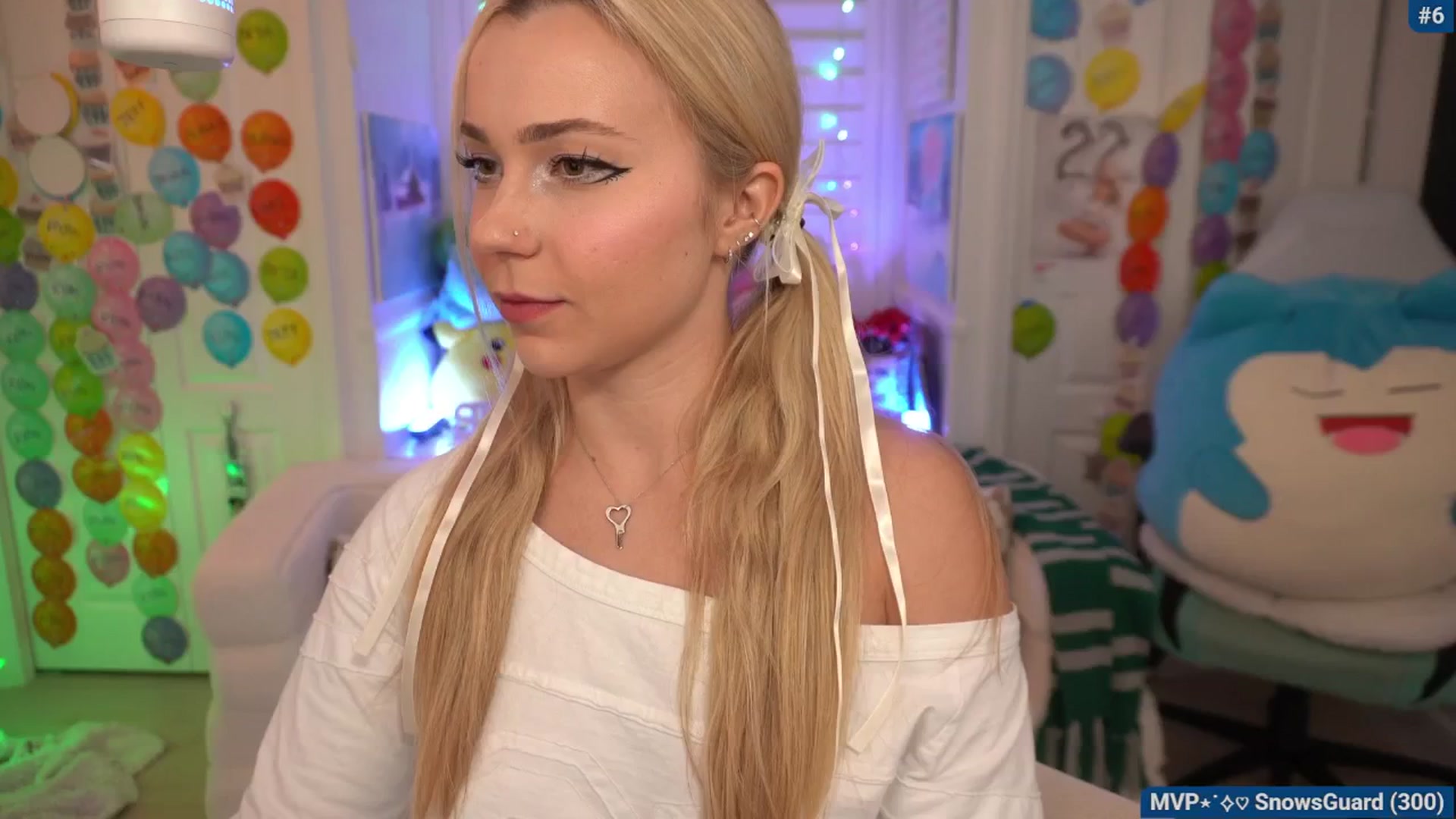 Gallery image thumbnail from Snowkitty's myfreecams stream on, 02/28/2026, 04:52 image 3 of 20