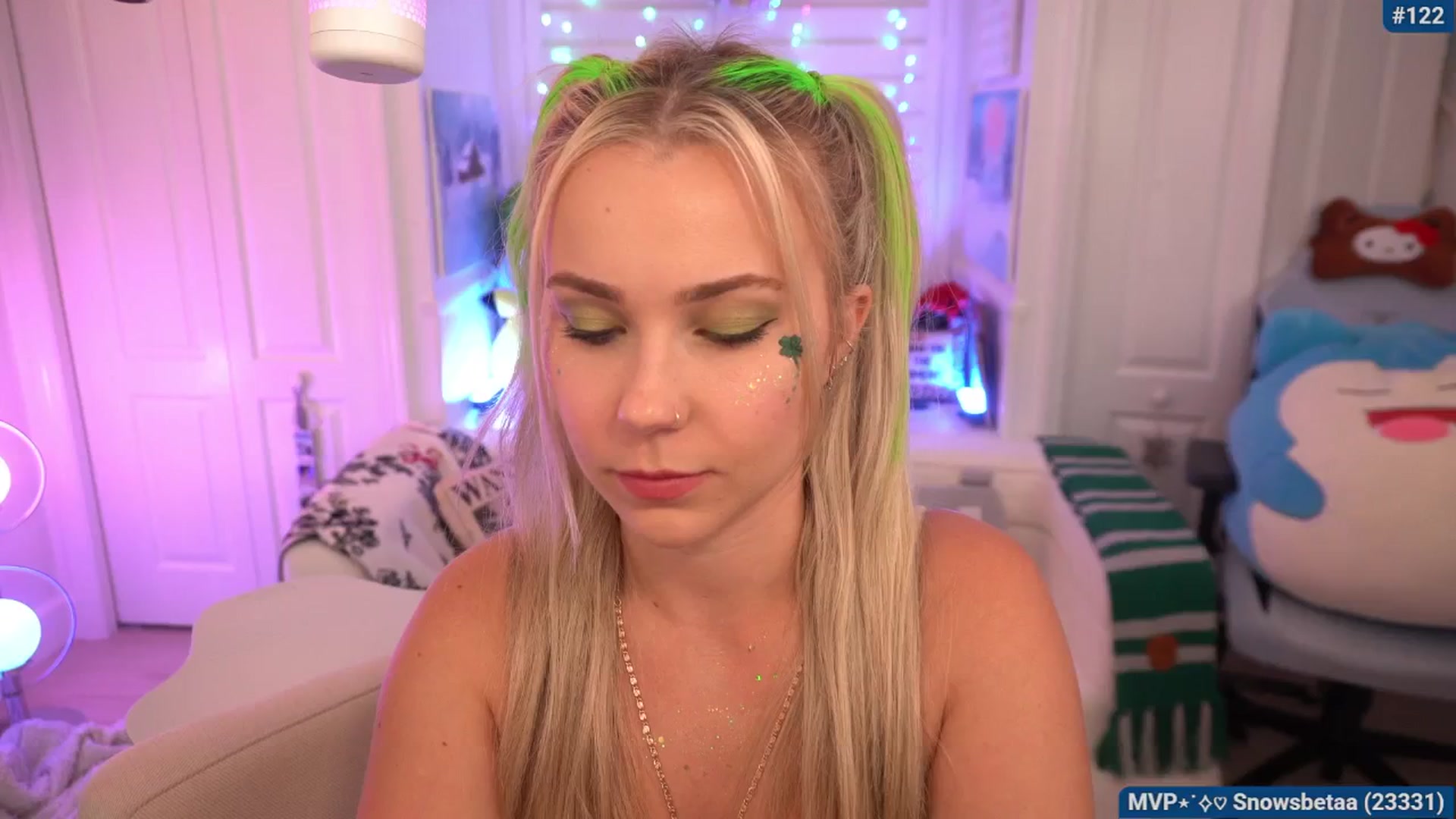 Gallery image thumbnail from Snowkitty's myfreecams stream on, 03/18/2026, 04:22 image 7 of 20