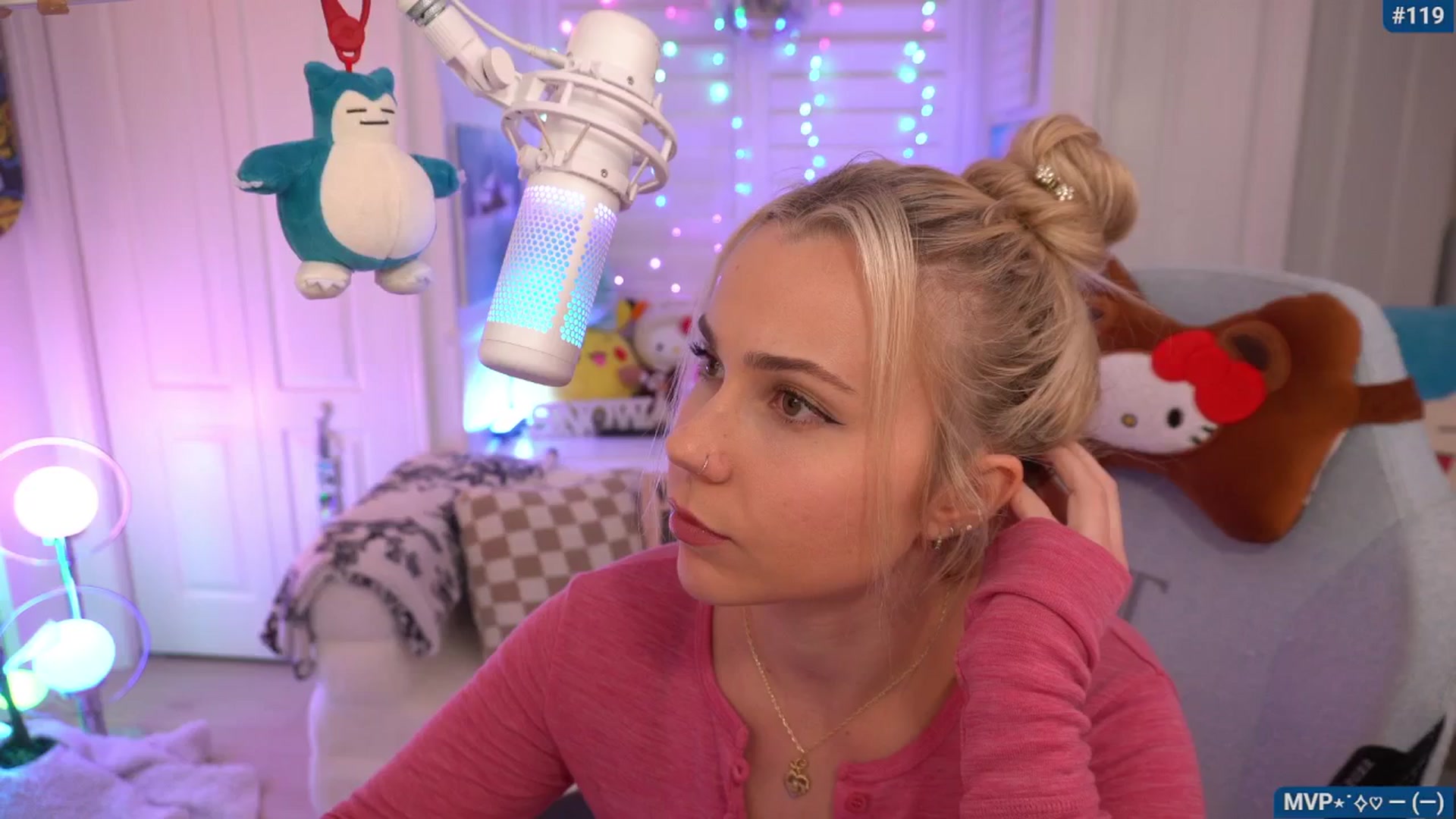 Gallery image thumbnail from Snowkitty's myfreecams stream on, 03/21/2026, 04:43 image 2 of 20