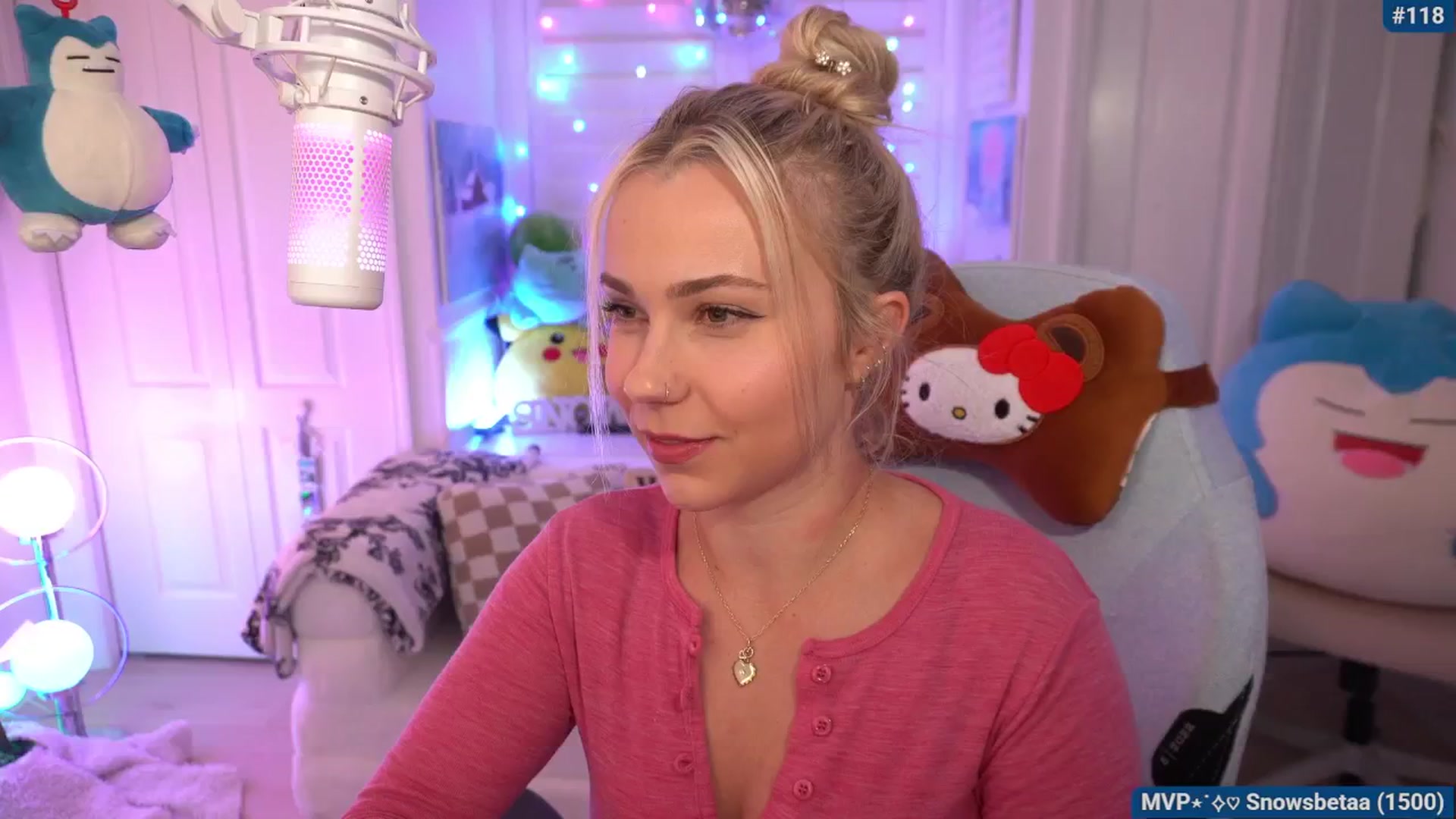Gallery image thumbnail from Snowkitty's myfreecams stream on, 03/21/2026, 04:43 image 4 of 20