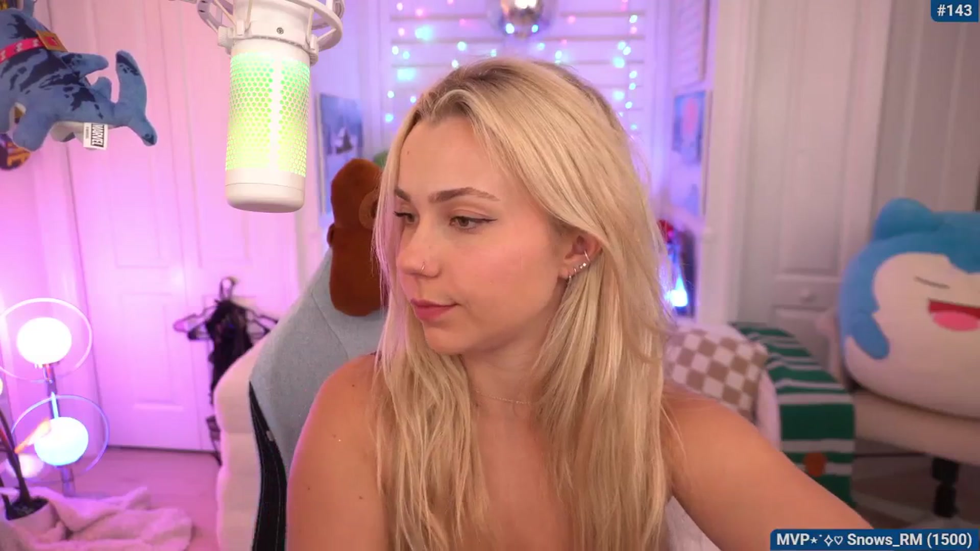 Gallery image thumbnail from Snowkitty's myfreecams stream on, 03/26/2026, 02:37 image 9 of 20