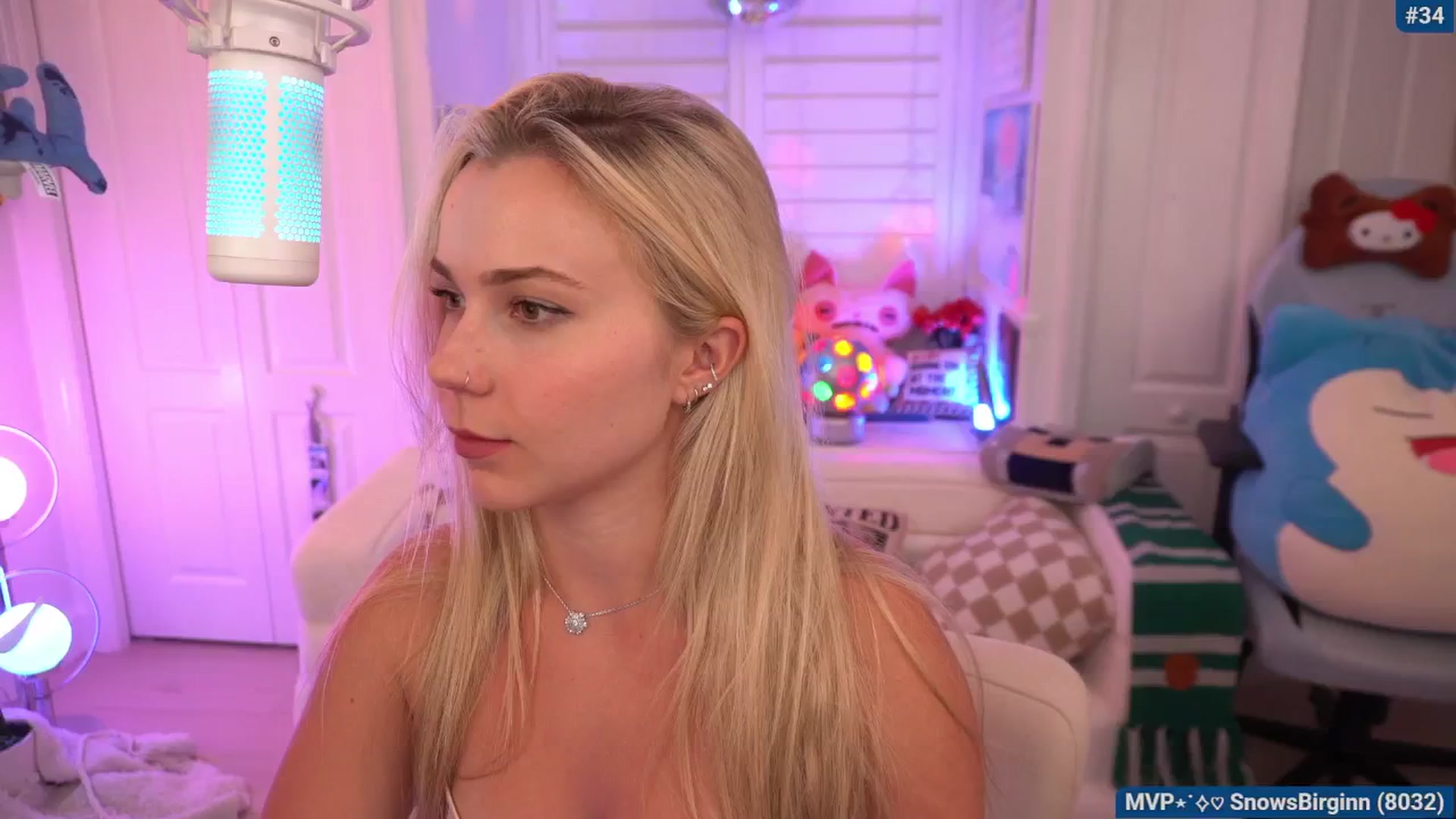 Gallery image thumbnail from Snowkitty's myfreecams stream on, 04/02/2026, 04:23 image 14 of 20