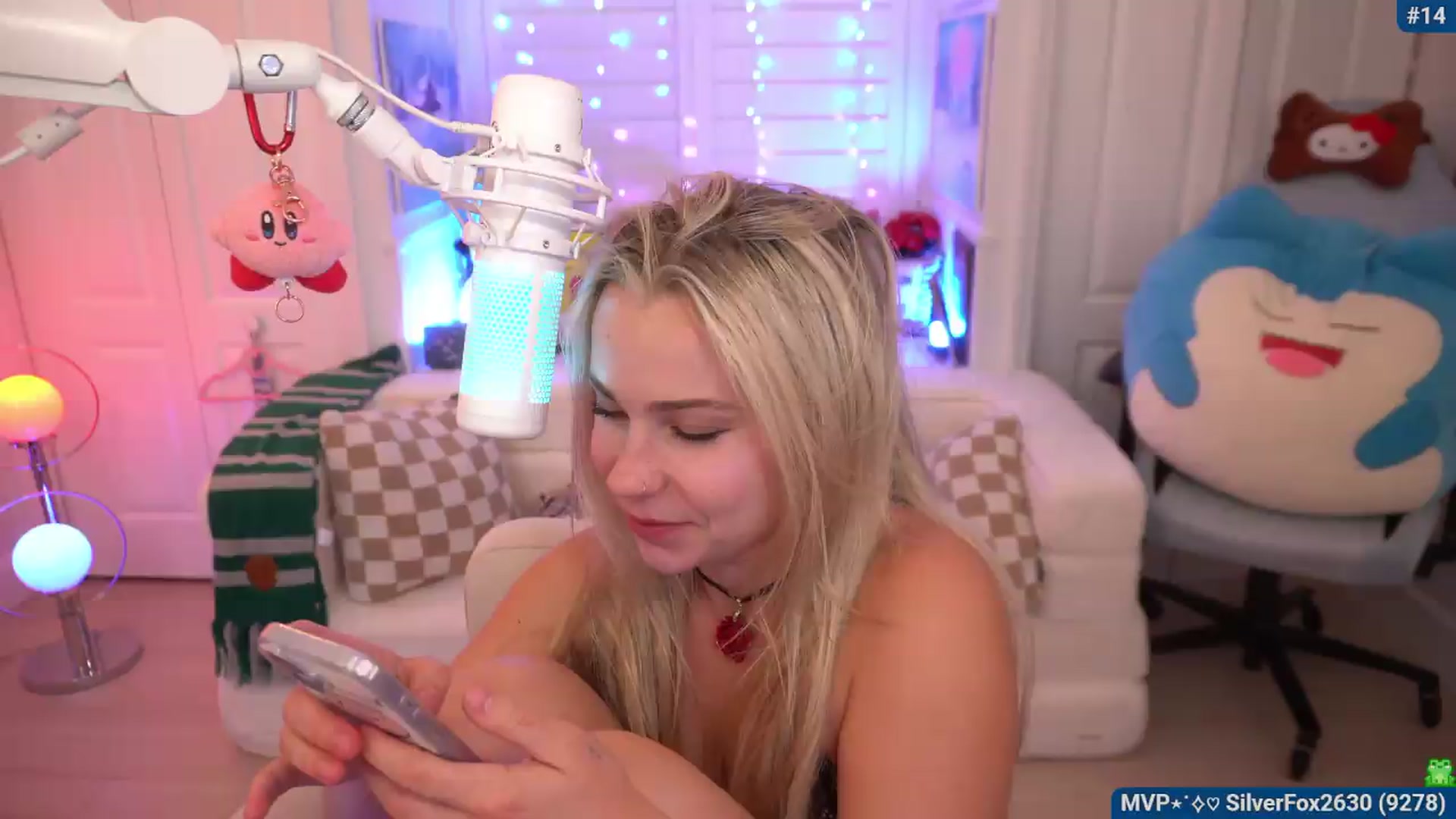 Gallery image thumbnail from Snowkitty's myfreecams stream on, 05/09/2026, 04:04 image 15 of 20