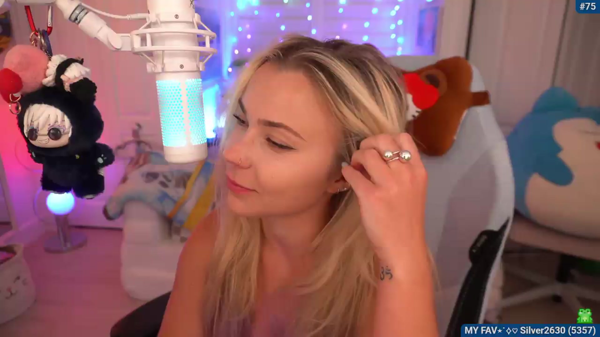Gallery image thumbnail from Snowkitty's myfreecams stream on, 06/23/2026, 01:36 image 18 of 20