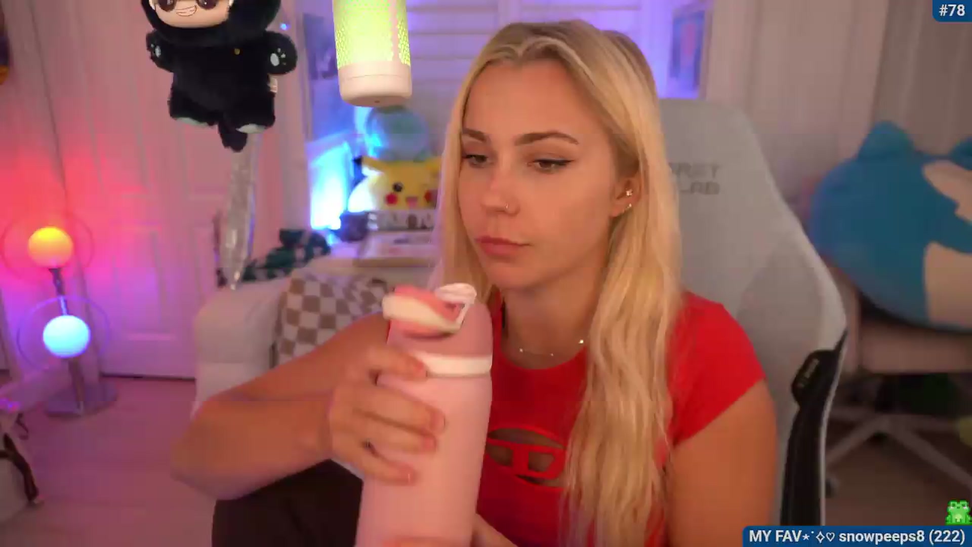 Gallery image thumbnail from Snowkitty's myfreecams stream on, 07/22/2026, 04:05 image 2 of 20