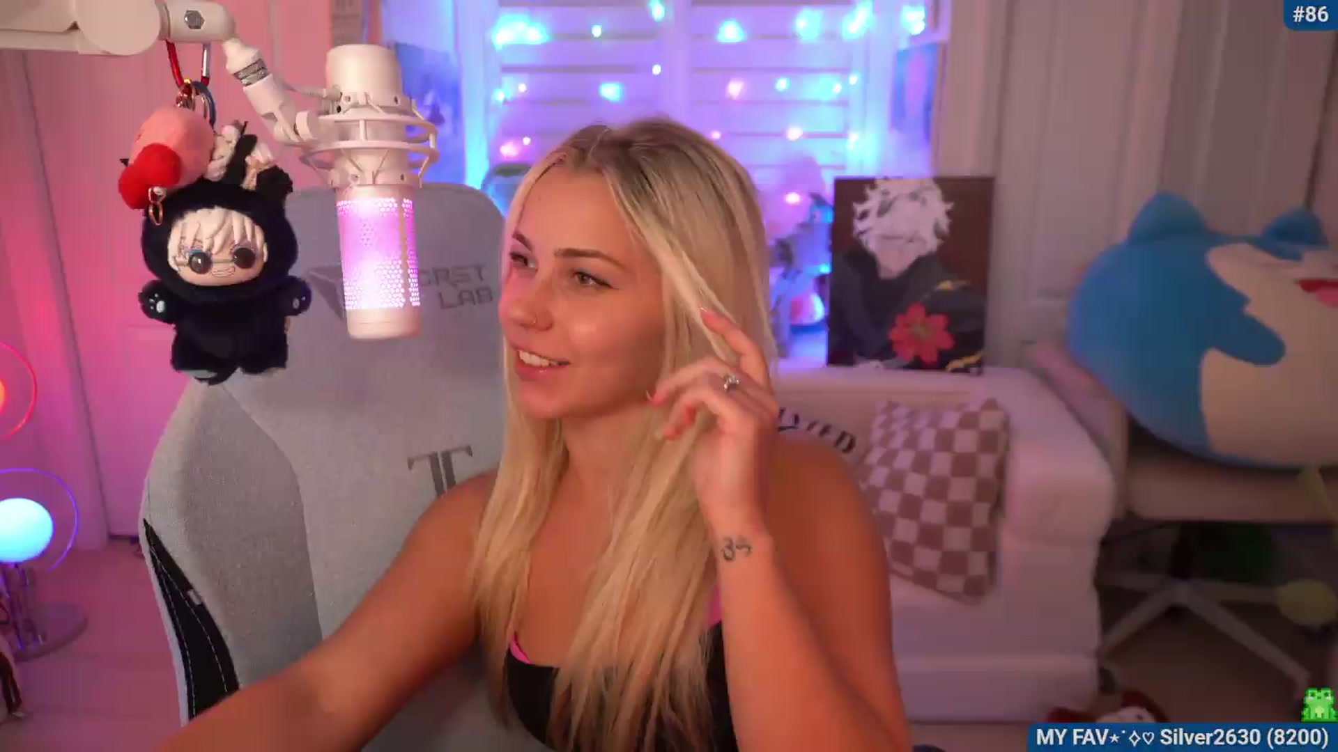 Gallery image thumbnail from Snowkitty's myfreecams stream on, 07/28/2026, 03:24 image 16 of 20