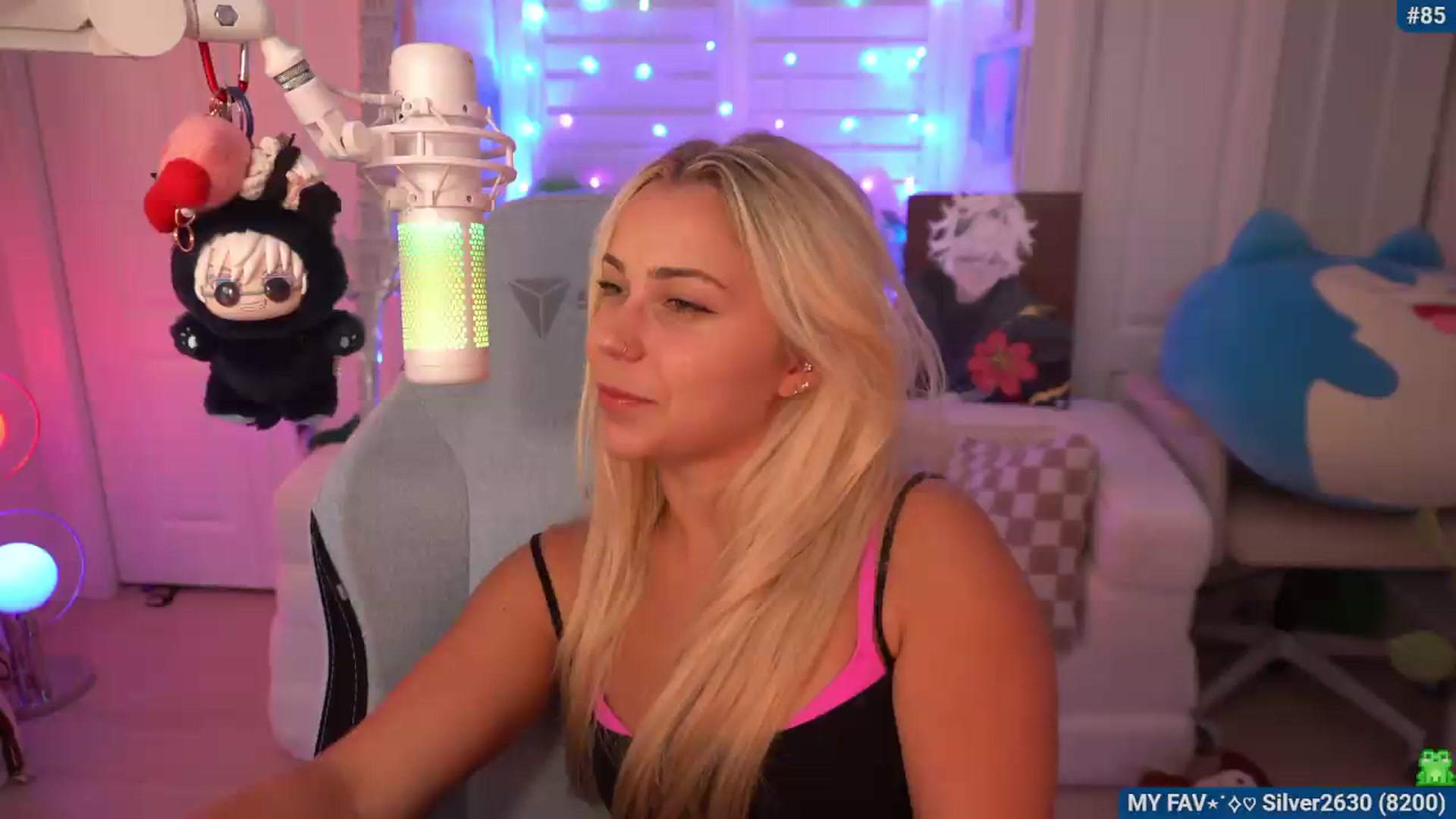 Gallery image thumbnail from Snowkitty's myfreecams stream on, 07/28/2026, 03:24 image 18 of 20