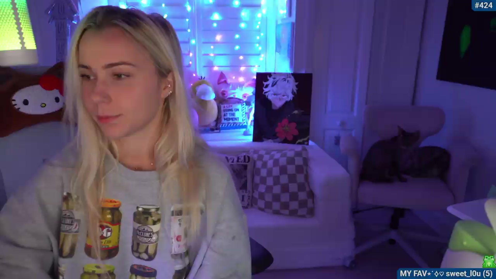 Gallery image thumbnail from Snowkitty's myfreecams stream on, 08/09/2026, 02:31 image 8 of 20