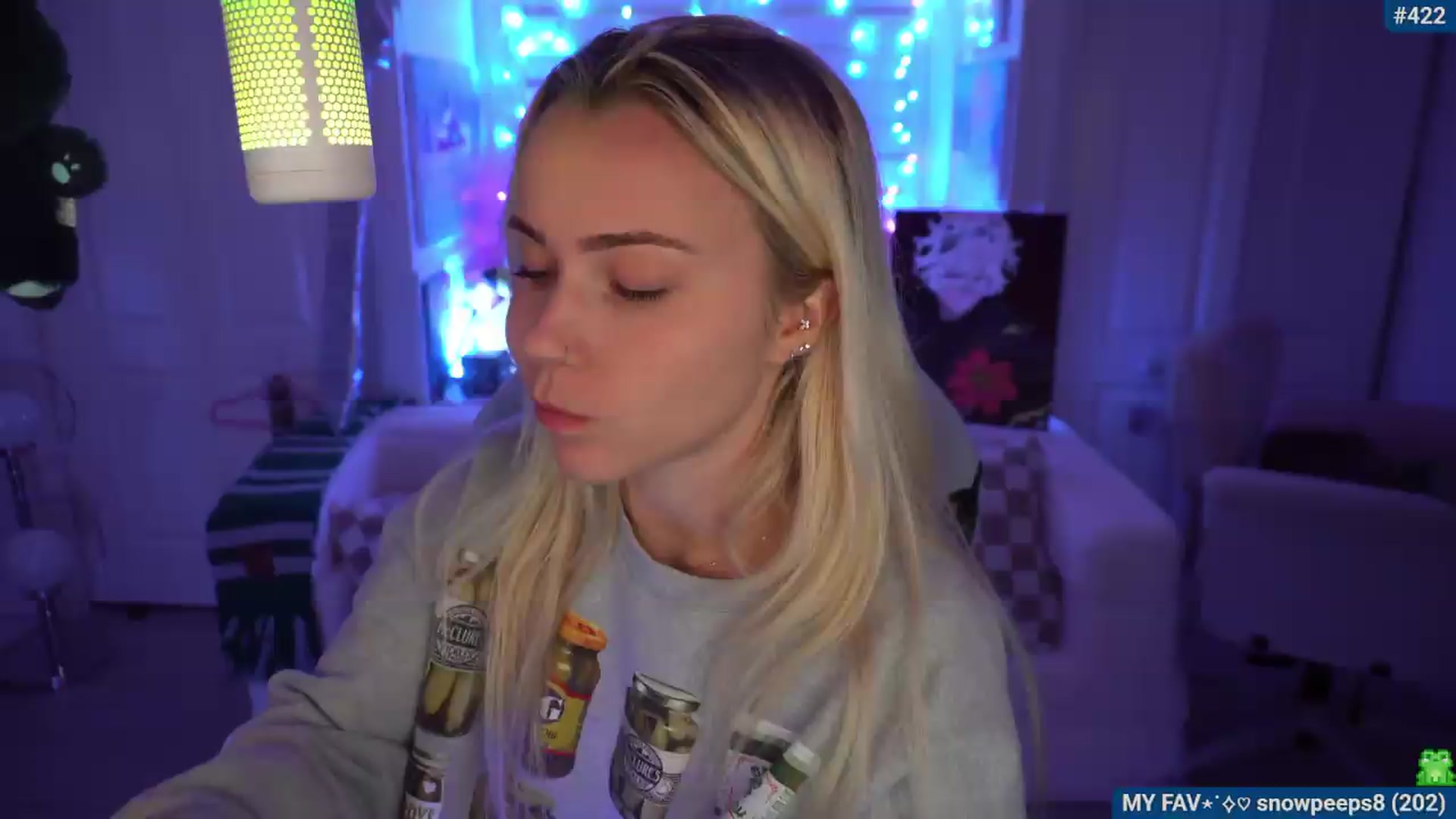 Gallery image thumbnail from Snowkitty's myfreecams stream on, 08/09/2026, 02:31 image 18 of 20