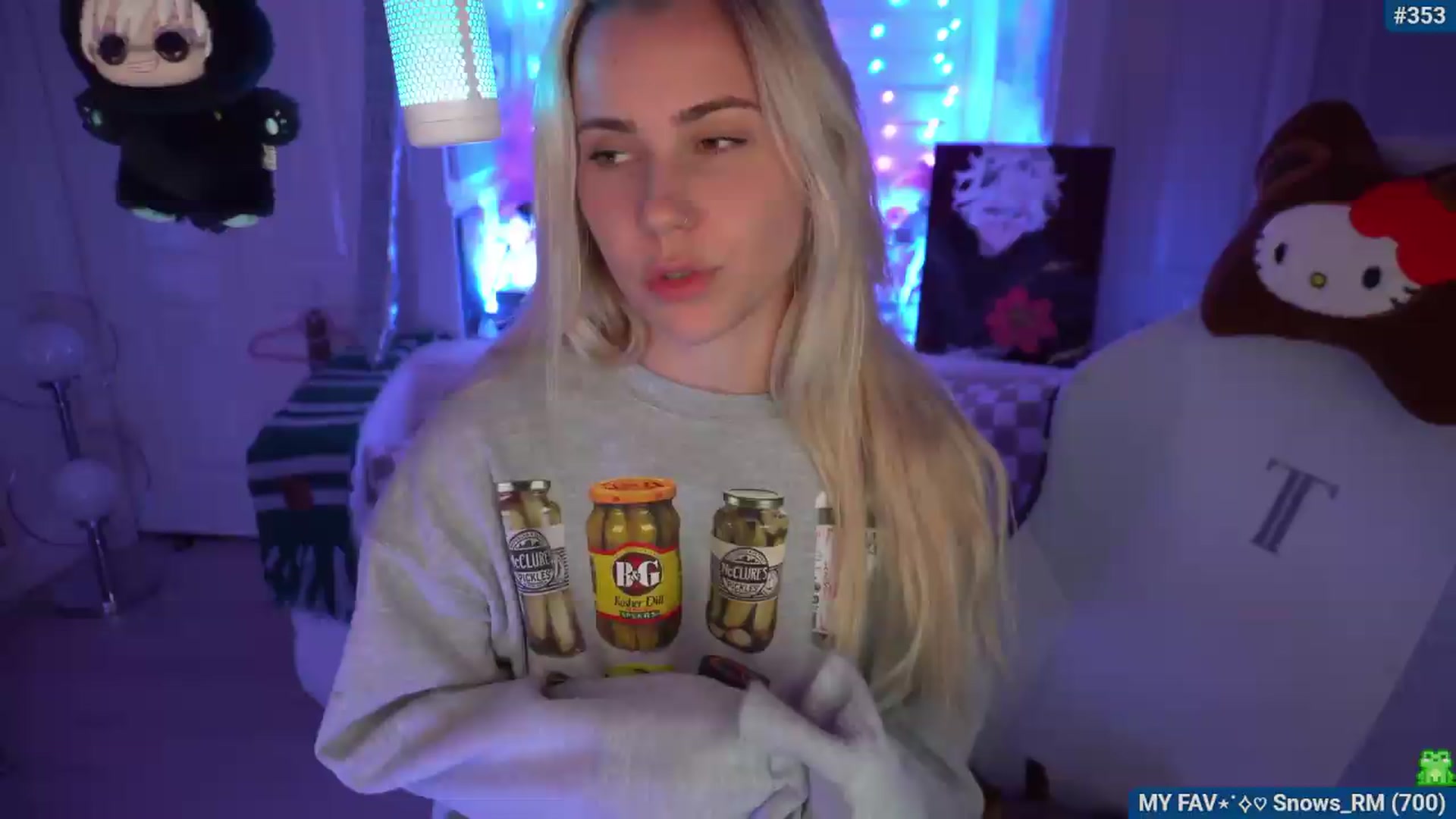 Gallery image thumbnail from Snowkitty's myfreecams stream on, 08/09/2026, 03:29 image 10 of 20