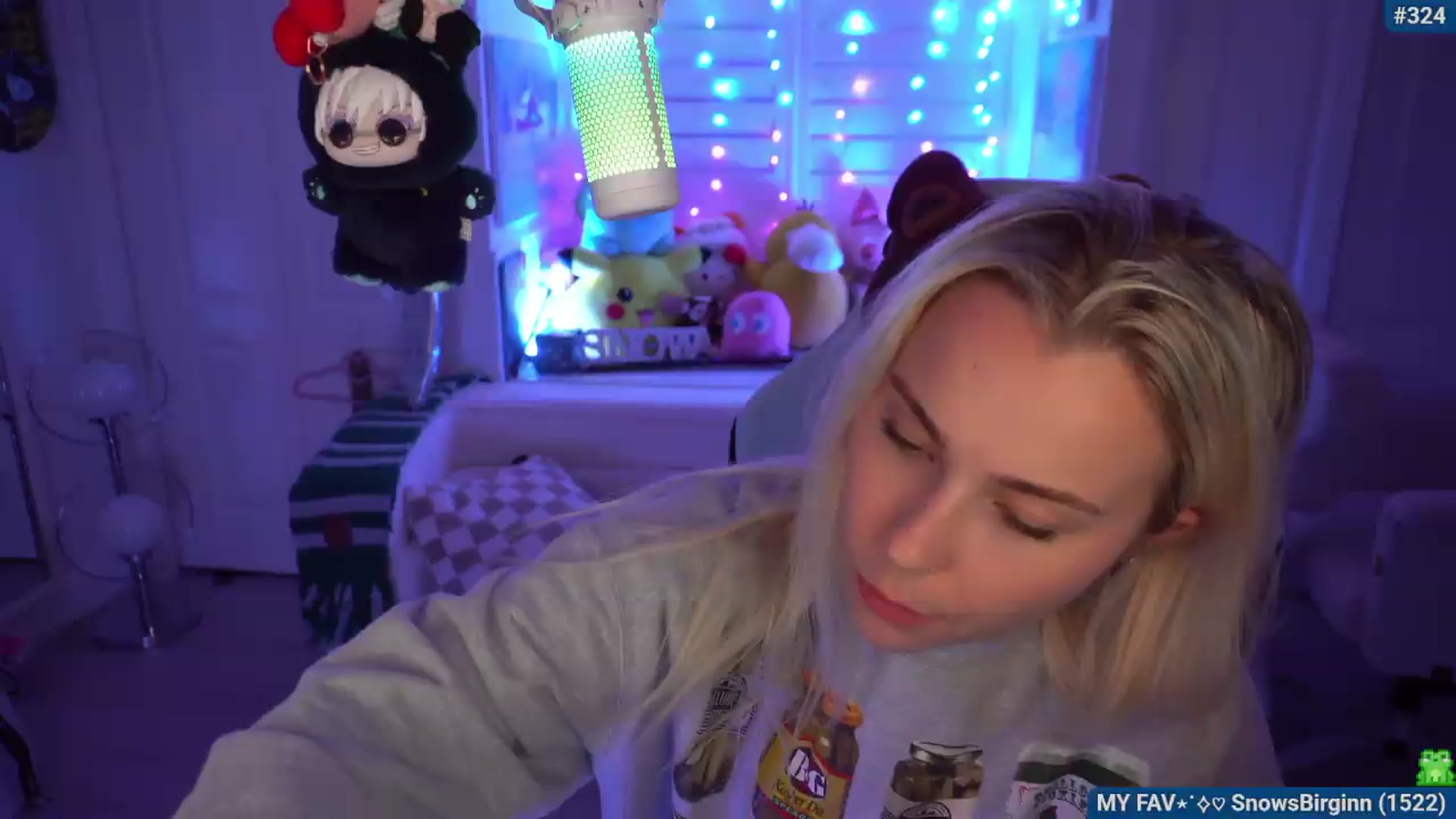 Gallery image thumbnail from Snowkitty's myfreecams stream on, 08/09/2026, 03:29 image 14 of 20