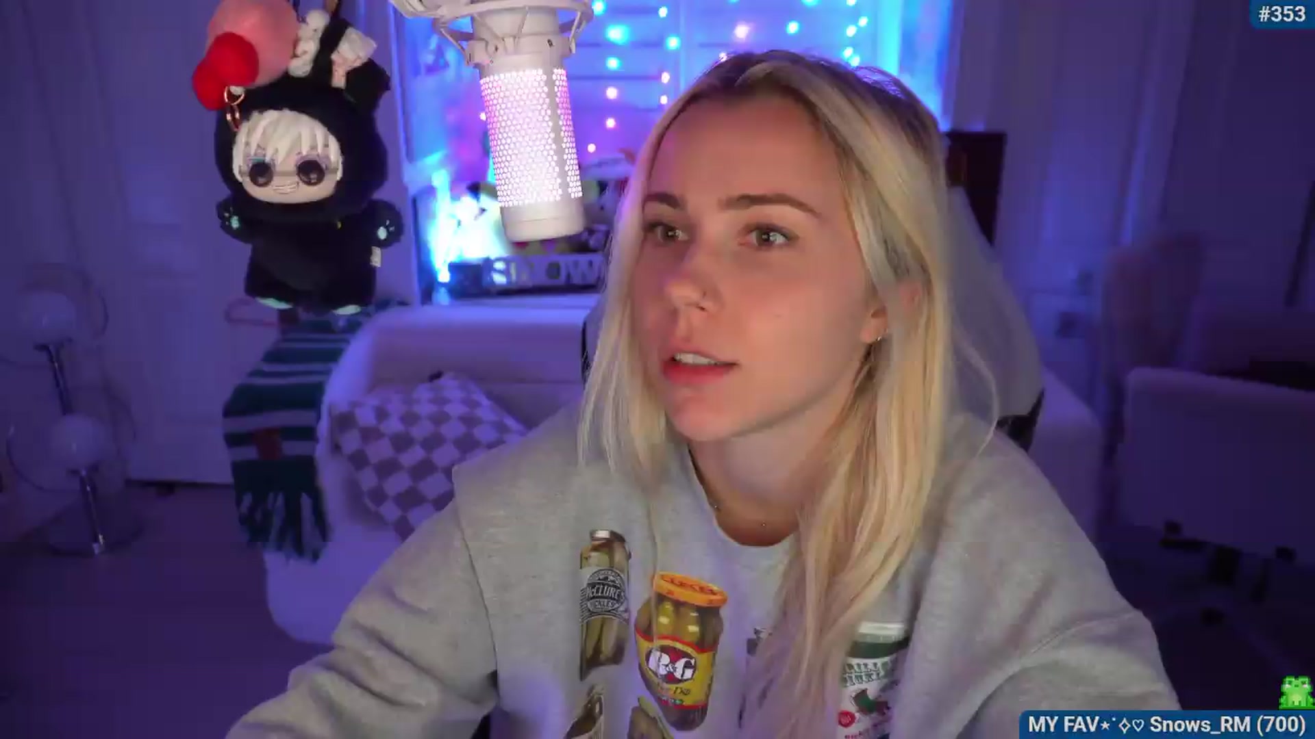 Gallery image thumbnail from Snowkitty's myfreecams stream on, 08/09/2026, 03:29 image 6 of 20