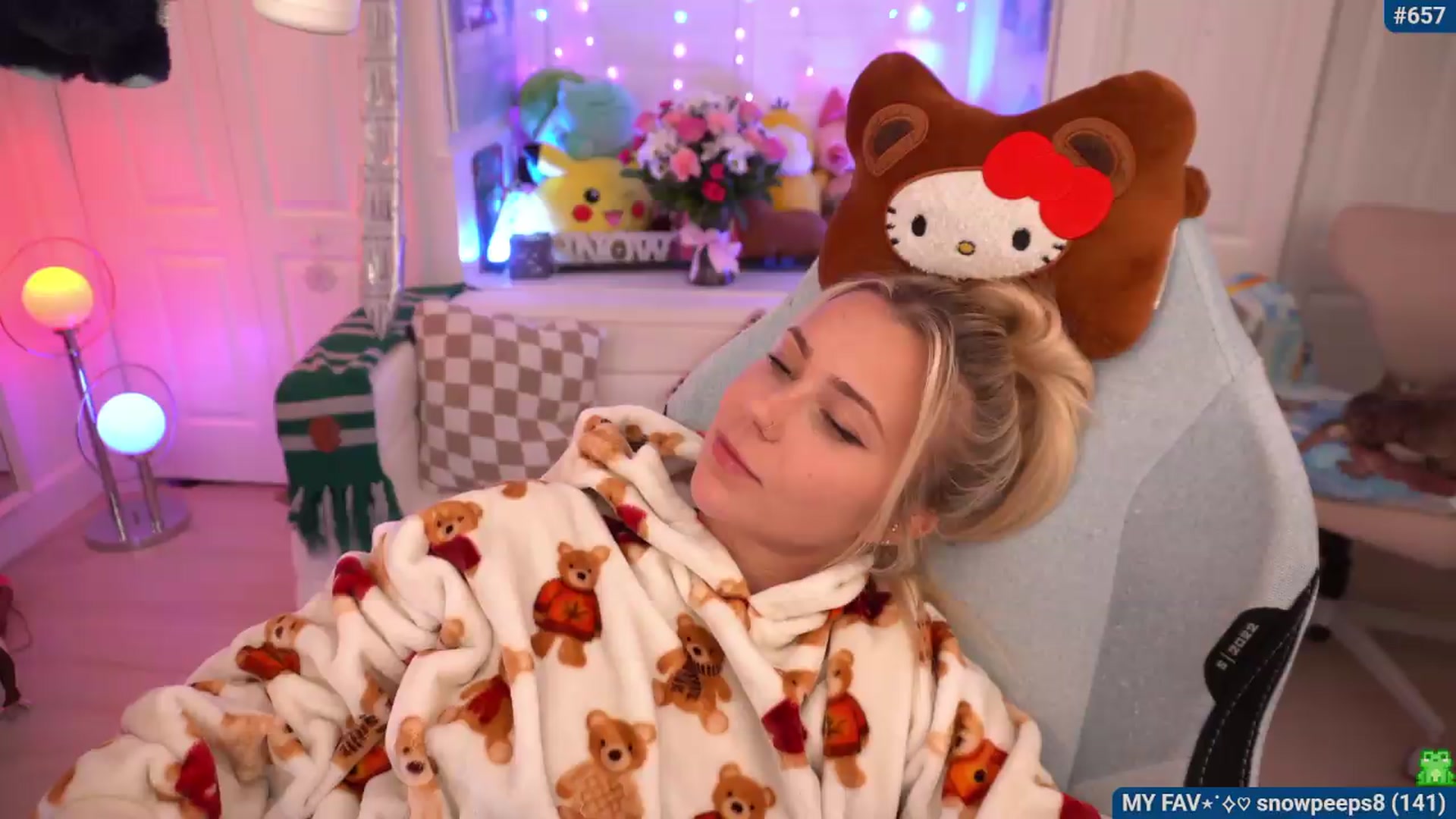 Gallery image thumbnail from Snowkitty's myfreecams stream on, 08/28/2026, 02:59 image 20 of 20