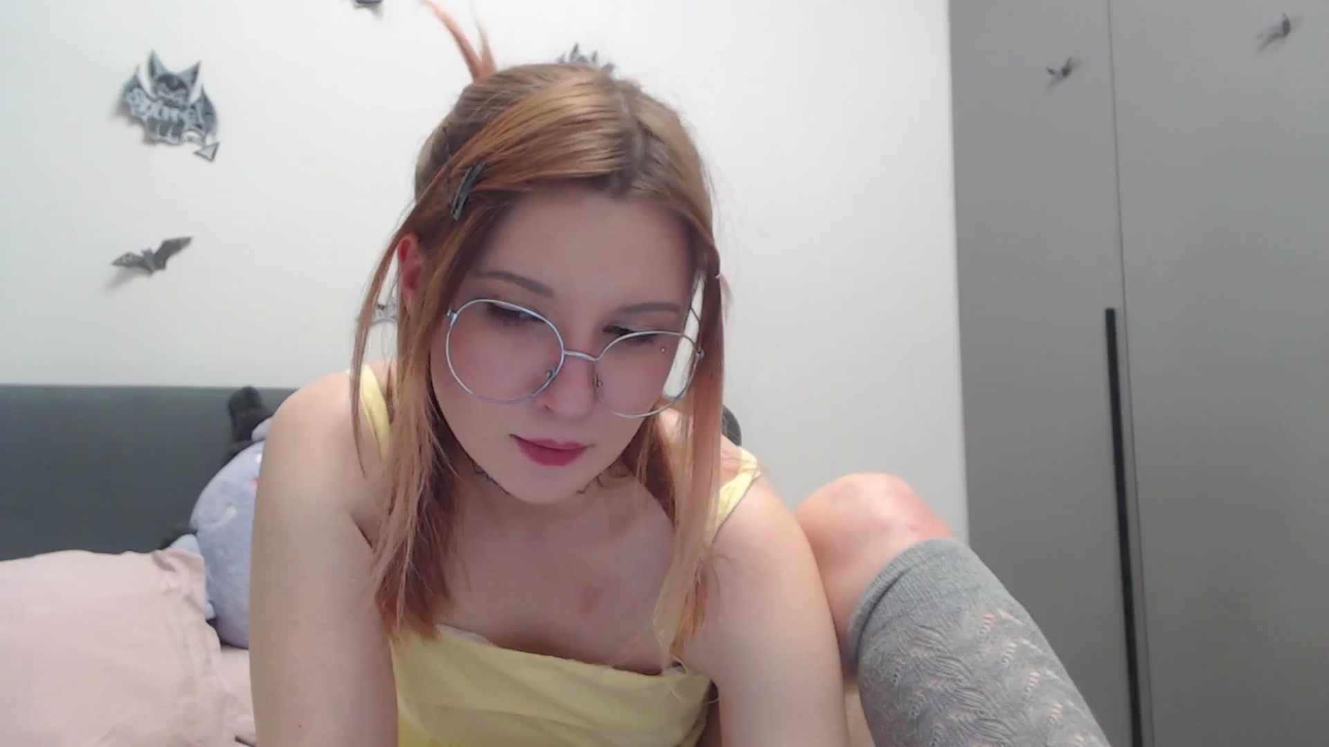 Gallery image thumbnail from Snowy_AF's myfreecams stream on, 12/07/2025, 21:39 image 3 of 20