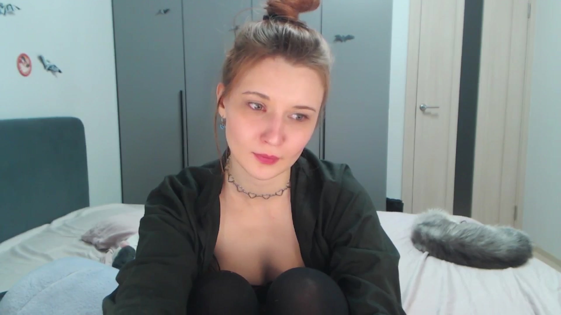 Gallery image thumbnail from Snowy_AF's myfreecams stream on, 12/12/2025, 07:12 image 16 of 20