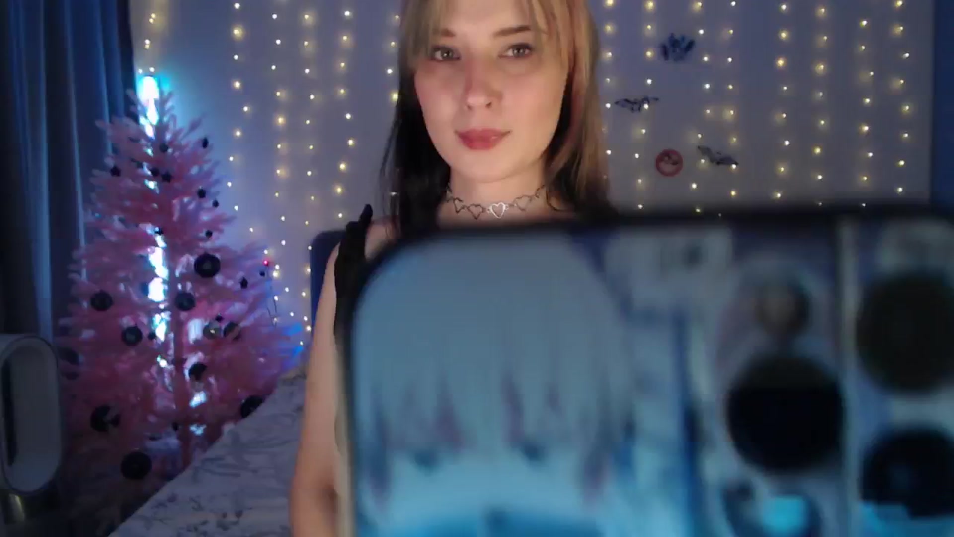 Gallery image thumbnail from Snowy_AF's myfreecams stream on, 12/31/2025, 19:03 image 8 of 20